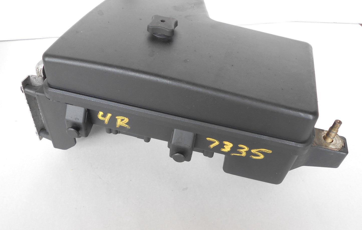 Engine Fuse Box Relay Body Control Module 2003-05 Ram 2500 3500 05026034AA