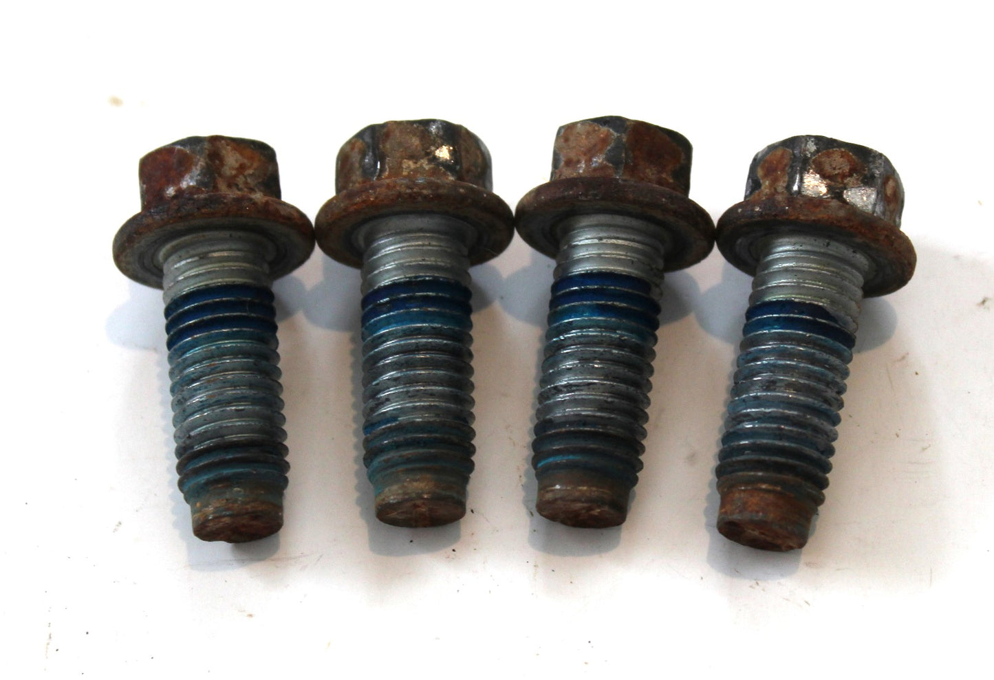 Rear Driveshaft Drive Shaft Bolts 2000-2001 Dodge Ram 1500, Set of 4