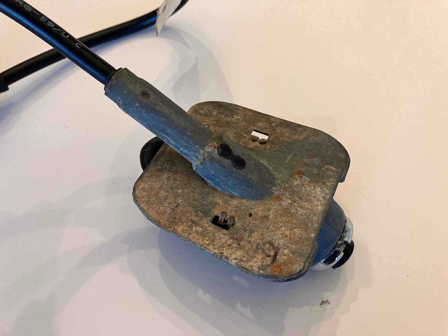 Antenna Cable and Base, 2010-18 Dodge Ram 1500 2500 3500 19-24 Classic 5064394AG