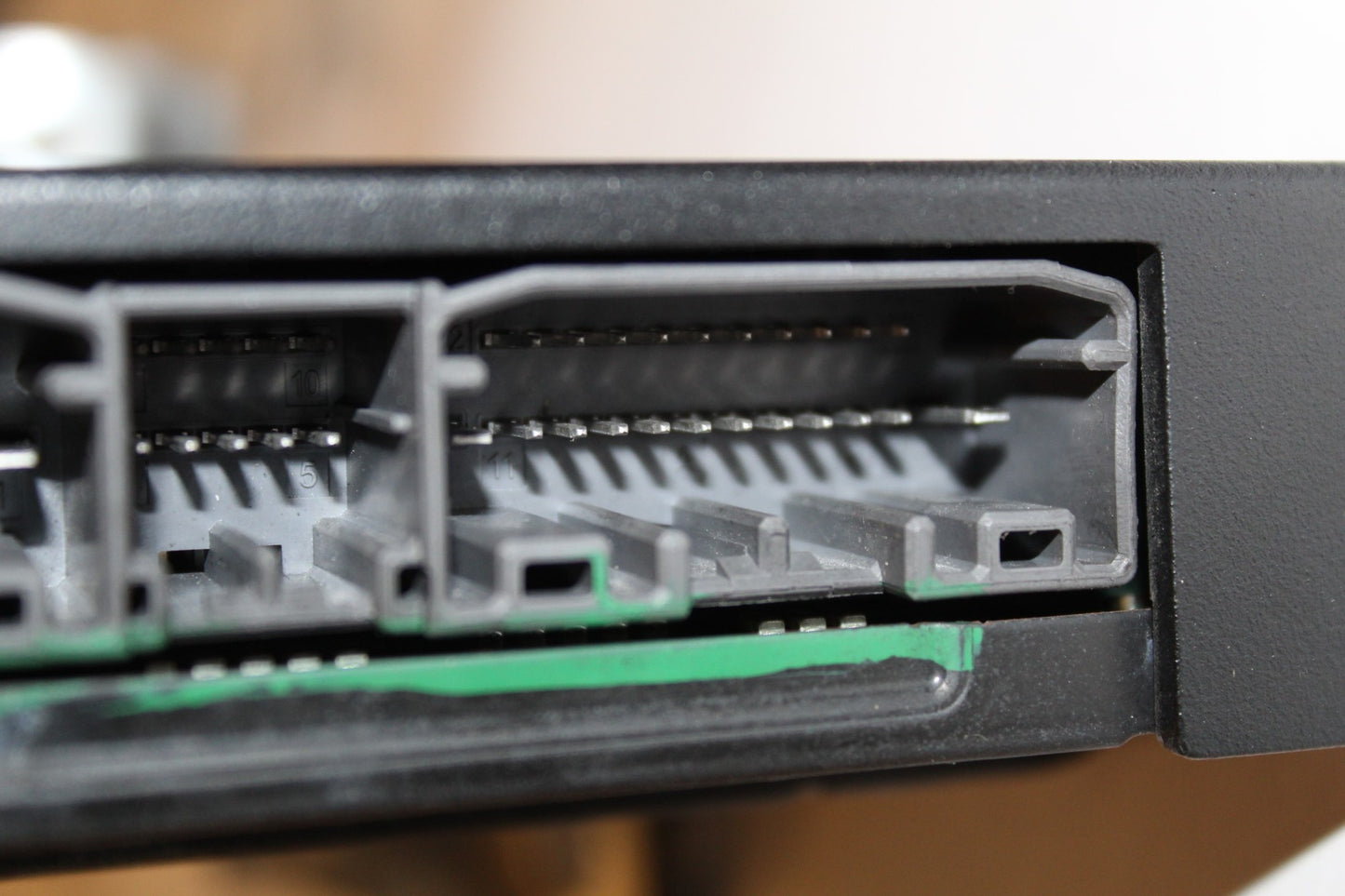 Factory Amplifier and Bracket, 2019-2021 Ram 2500 3500, 68477632AA 68549078AB