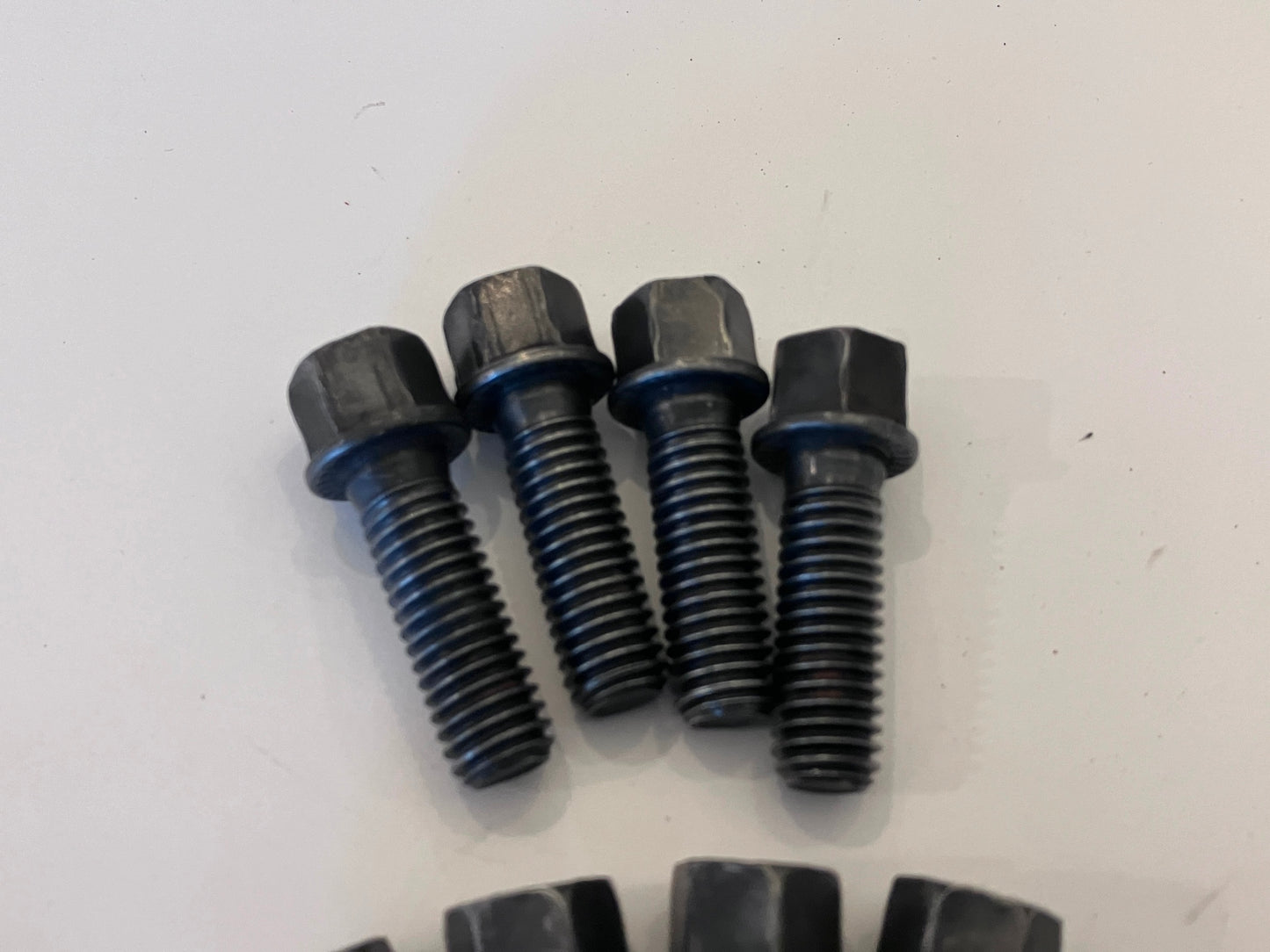 Rear Axle Shaft Bolts, 1994-02 Dodge Ram 2500 3500, Set of 8 6031062 Dana 60 70 80