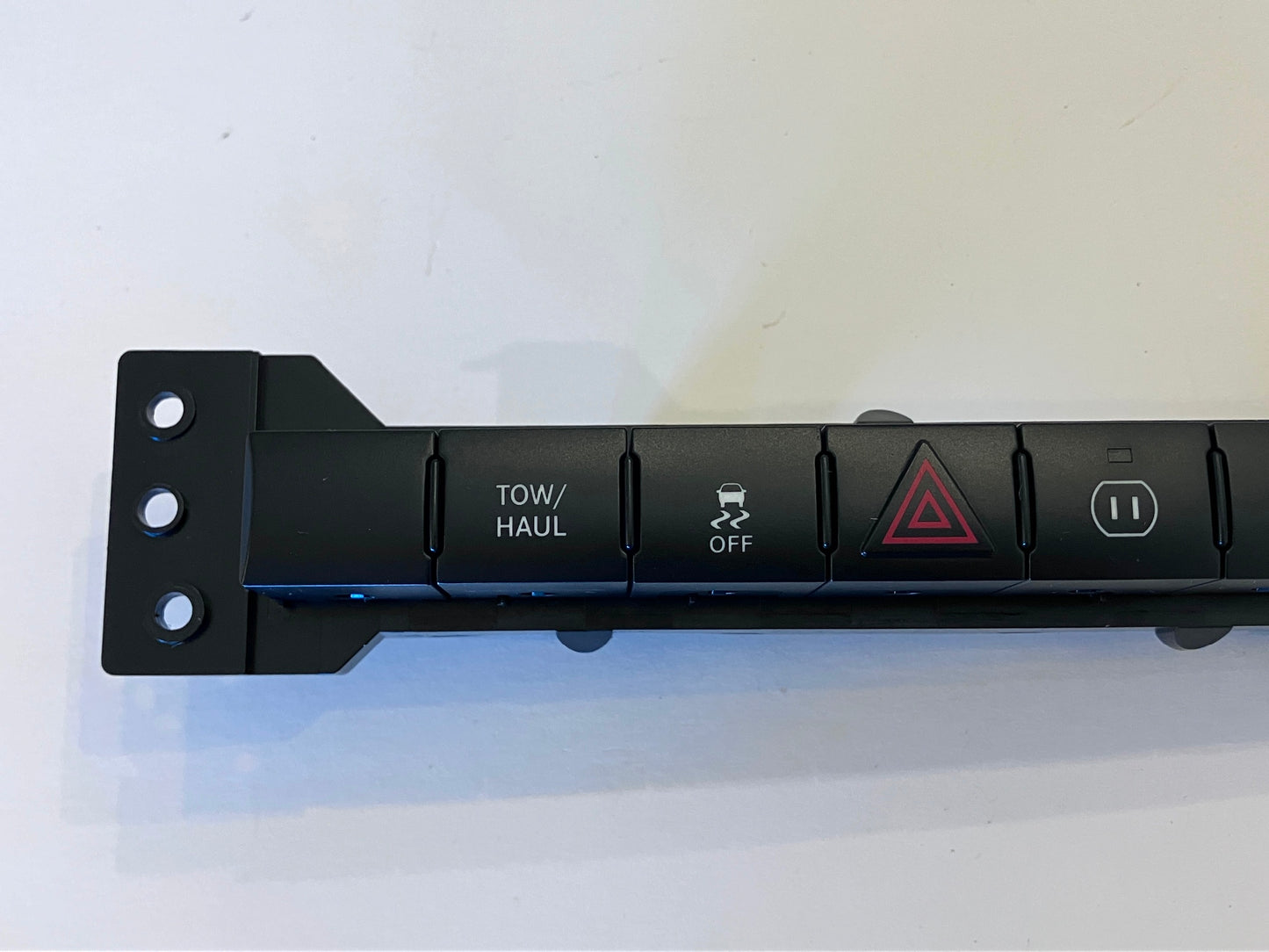 Dash Switches 2009-12 Dodge Ram 1500 Traction Tow Inverter Park Assist 68026184