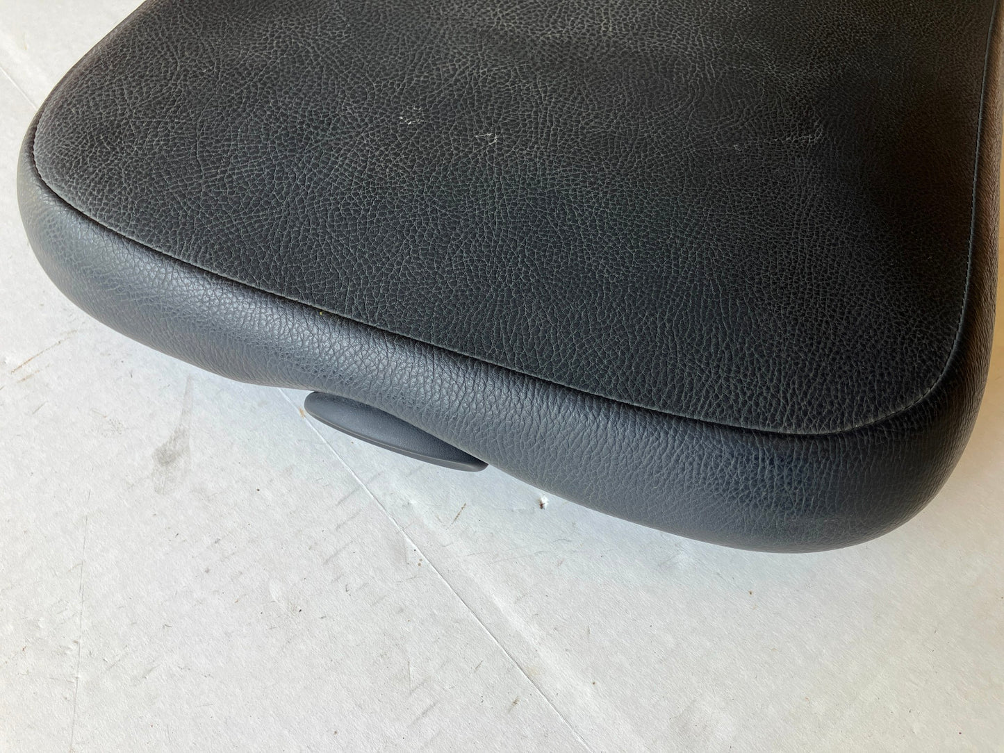 Dark Gray Console Lid, 2009-2012 Dodge Ram 1500, 2010-12 Ram 2500 3500, 1QA10BD3