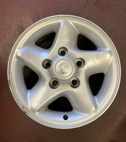 16 x 7 Five Spoke Aluminum Wheel, 1999-2001 Dodge Ram 1500 P/N 5EK53SAK