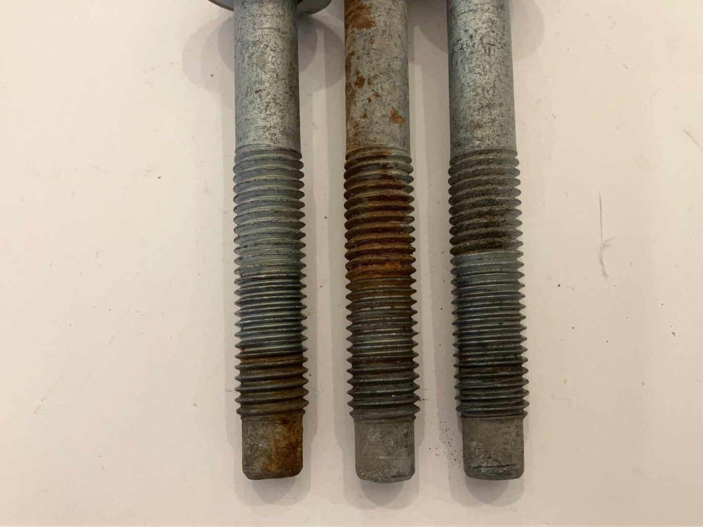 1994-2001 Ram 1500 1994-2002 Dodge Ram 2500 3500 Steering Box Bolts, All Engines