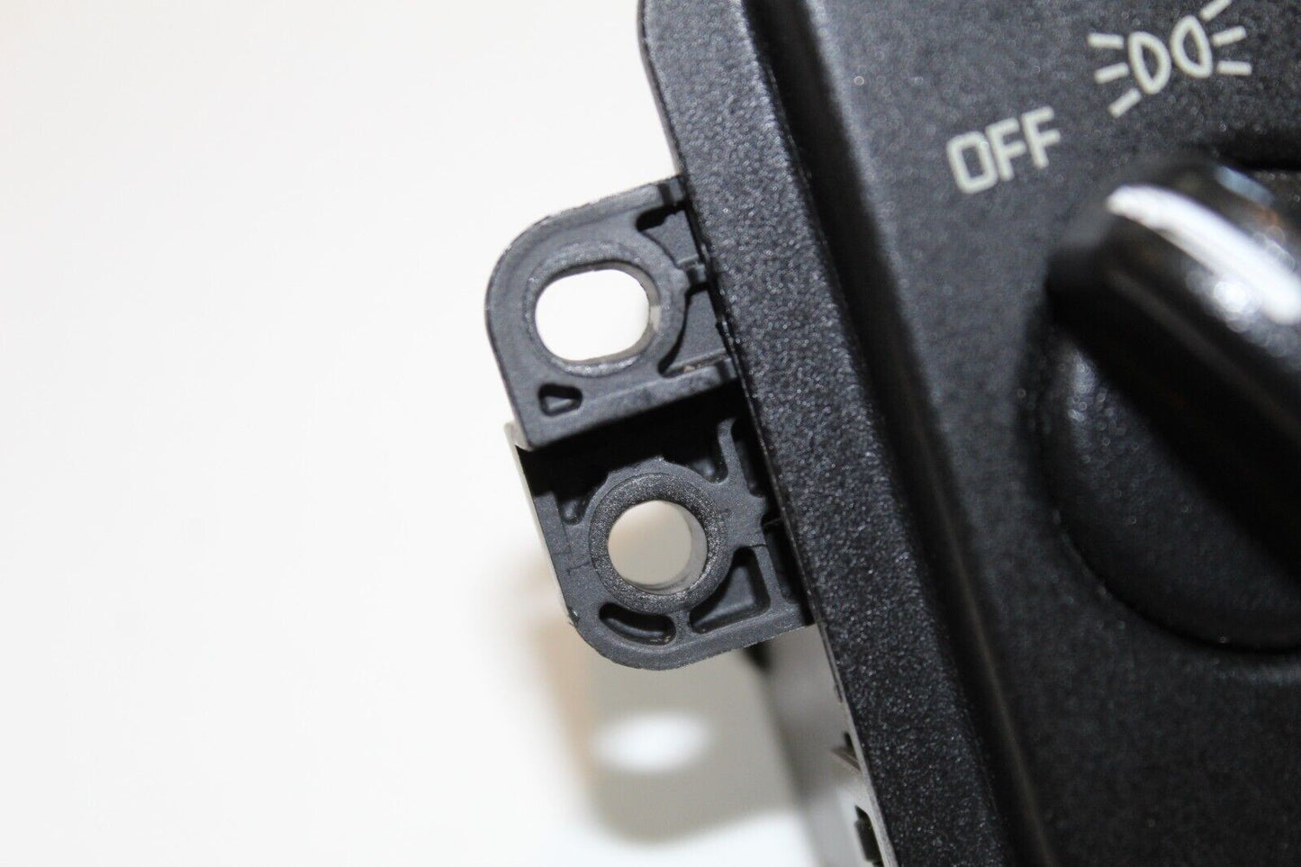 Headlight Switch w/o Fog Lamp 2002-2005 Ram 1500 2003-05 Ram 2500 3500 56045536