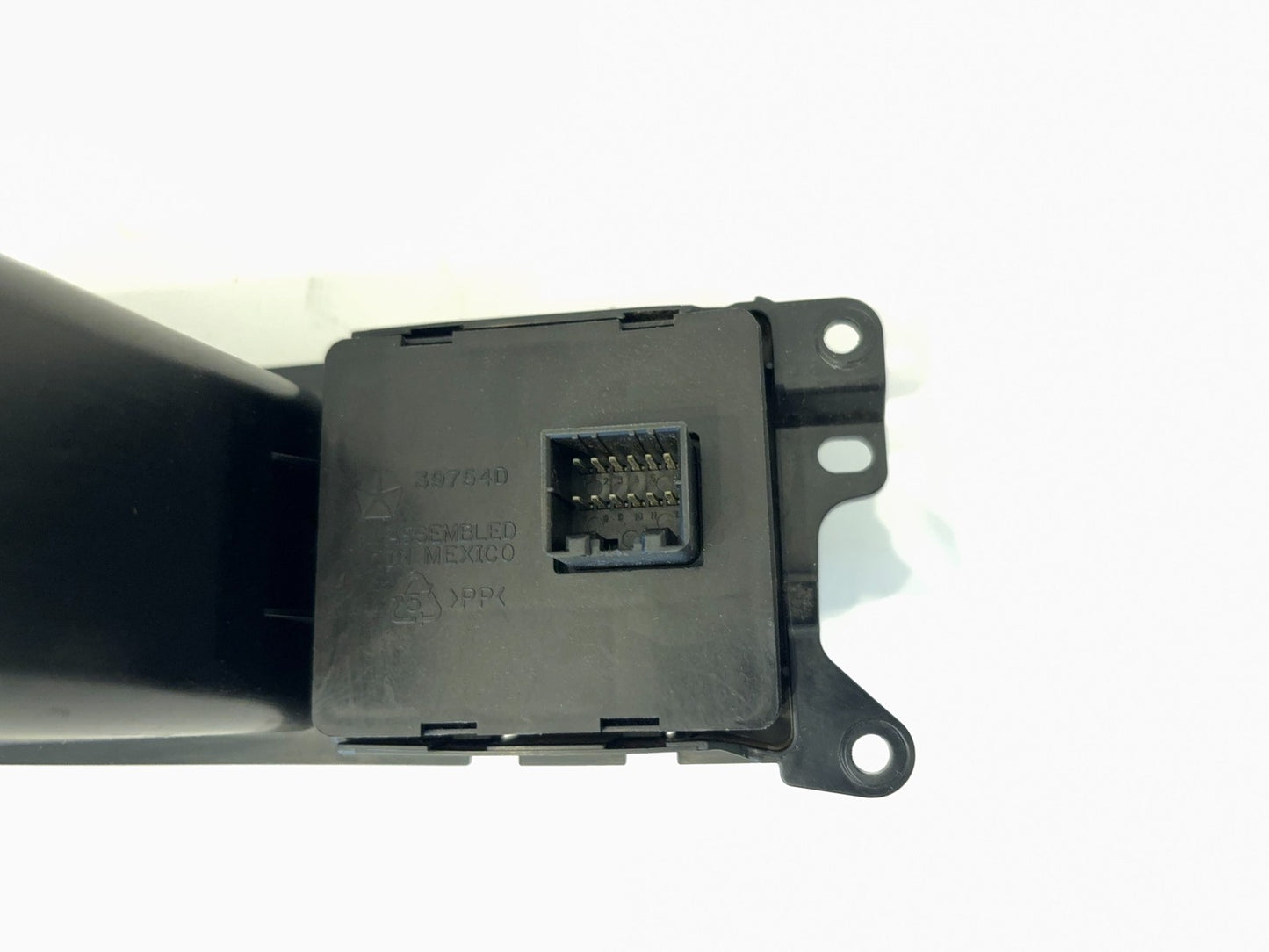 Transfer Case 4WD Switch Cubby 2003-05 Ram 1500 03-05 Ram 2500 3500 NV243 NV273