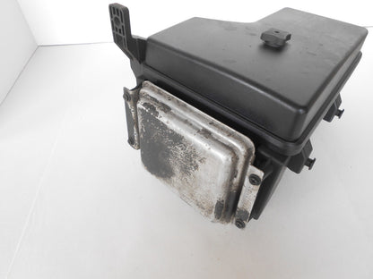 Engine Fuse Box Relay Body Control Module 2003-05 Ram 2500 3500 05026034AA