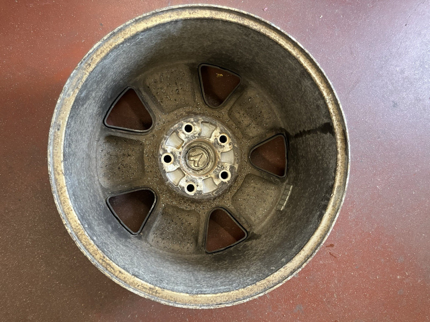 20x9 Chrome Clad Wheel 2002-05 Dodge Ram 1500 52113153. Hollander # 560-2167A