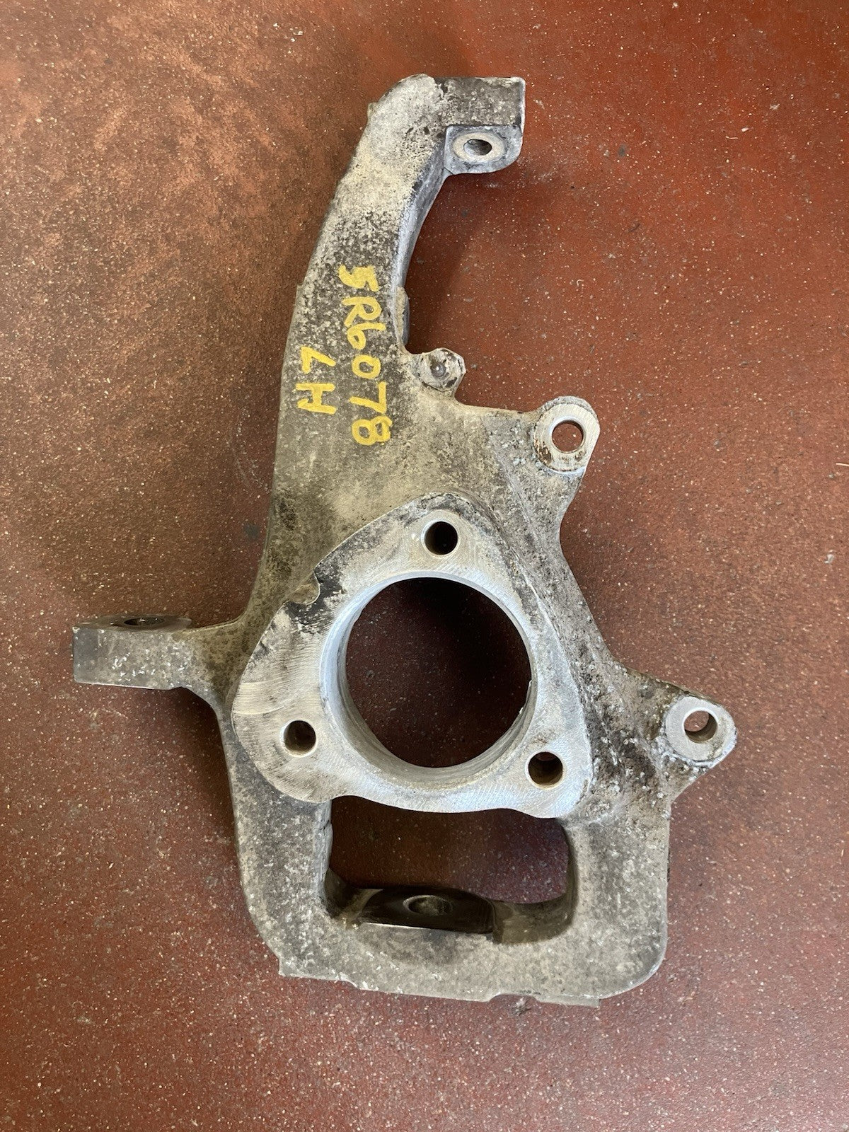 Driver LH 4X4 Steering Knuckle Dodge Ram 1500 2002-2008 1500 except Mega Cab