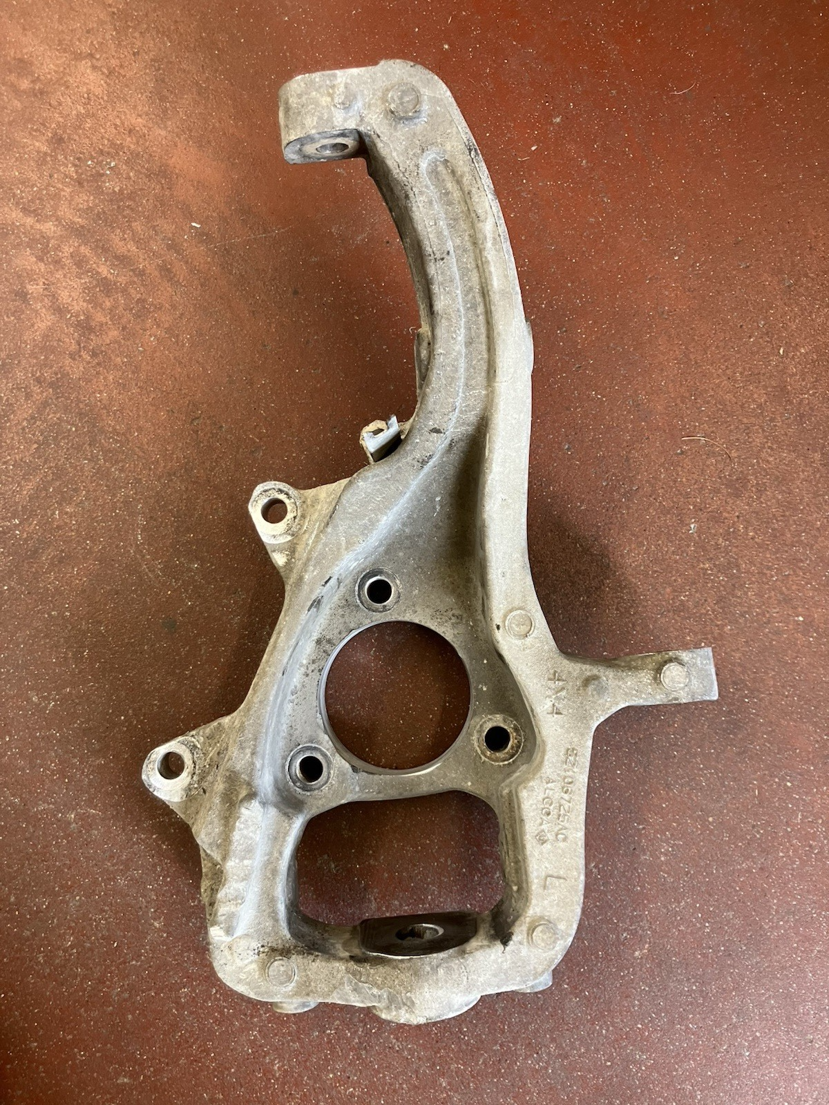 Driver LH 4X4 Steering Knuckle Dodge Ram 1500 2002-2008 1500 except Mega Cab