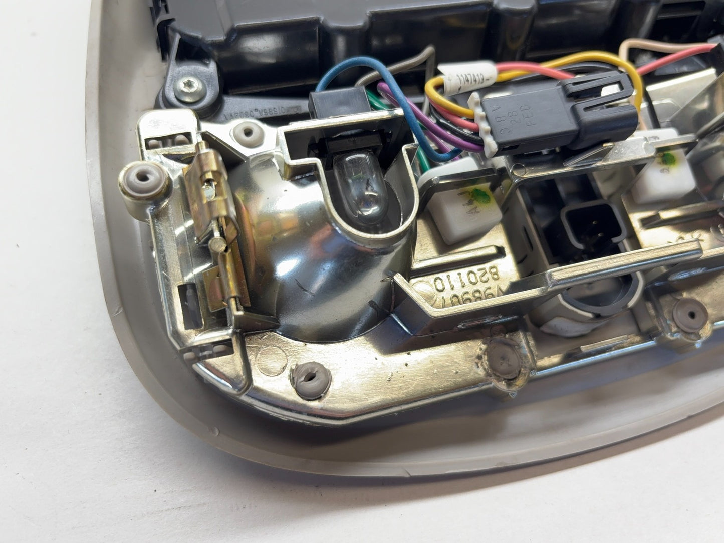Overhead Console with Sunroof 2004-2005 Dodge Ram 1500 2500 3500 56049706AF