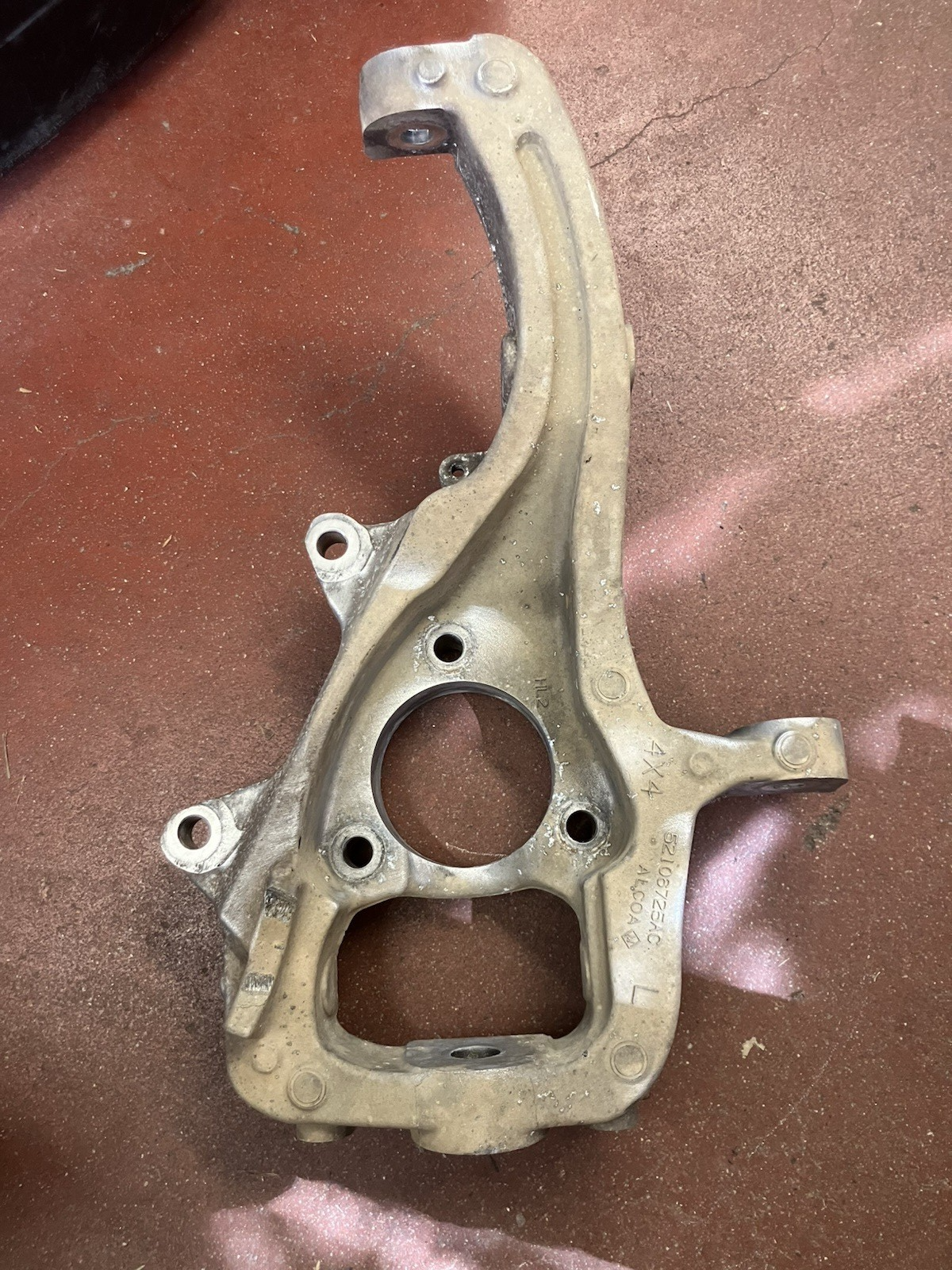 Driver LH 4X4 Steering Knuckle Dodge Ram 1500 2002-2008 1500 except Mega Cab