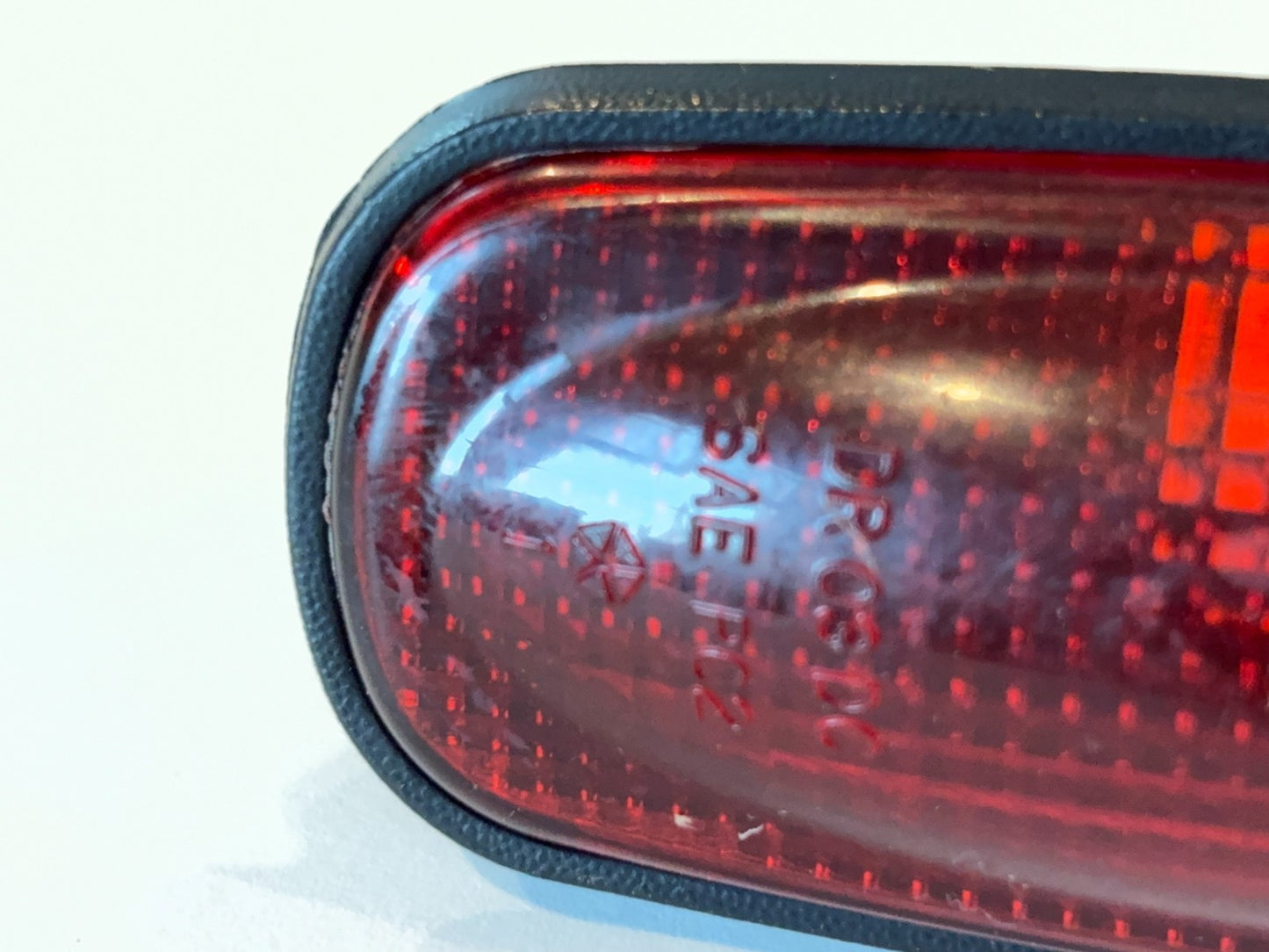 Dually Fender Red Marker Light 2003-2009 Ram 3500 55077458AA LH or RH