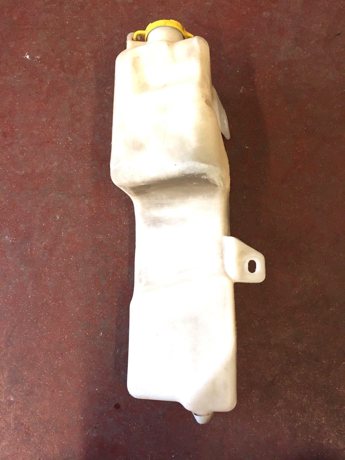 Windshield Washer Reservoir 2003-2006 Dodge Ram 2500 3500 5.9L Diesel 55077476AD