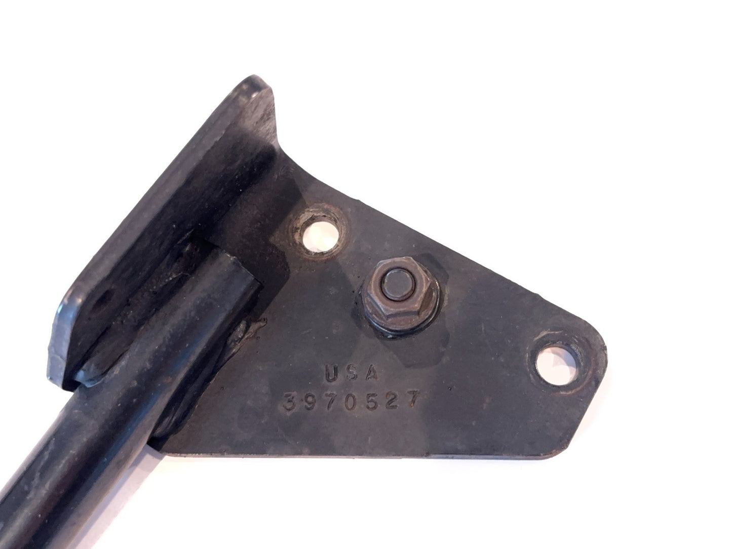 Fan Shroud Bracket, Passeng RH Upper 2004.5-2009 Ram 2500 3500 Cummins 5.9L 6.7L