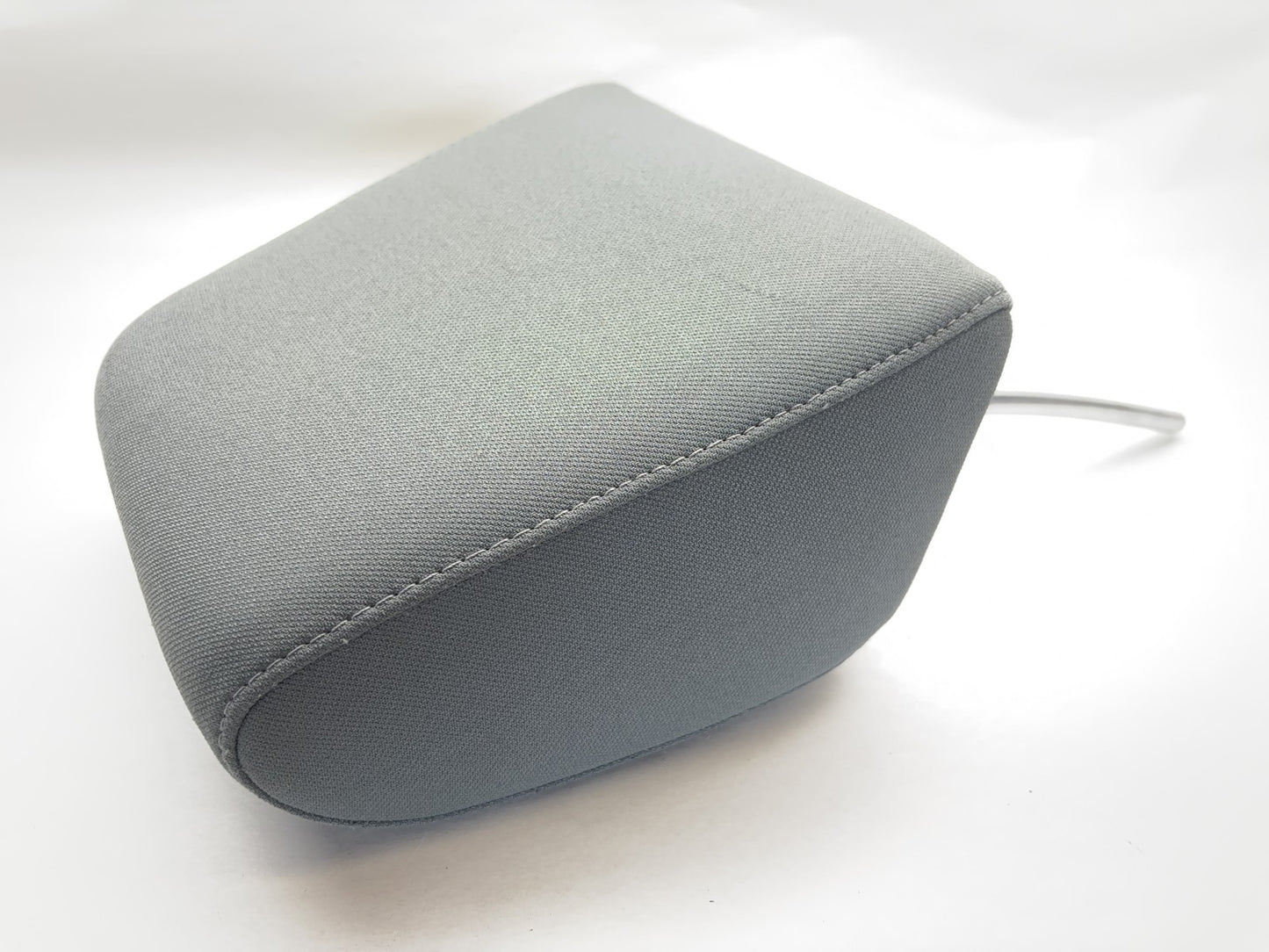Front Cloth Headrest Gray 2007-2008 Ram 1500 2500 3500 LH RH Cloth 1EZ631D5AA