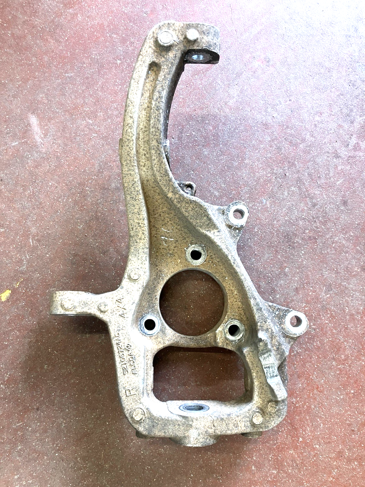 Steering Knuckle Dodge Ram 1500 RH 4X4, Fits 2002-2008 1500 except Mega Cab.