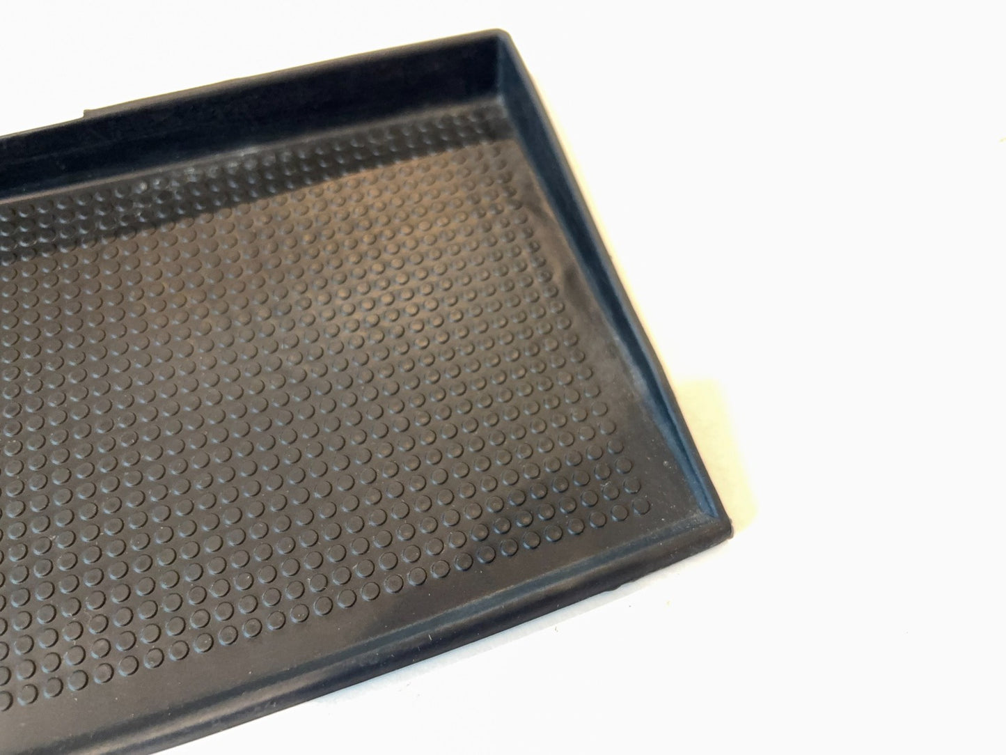 Radio Bezel Cubby Mat 06-08 Ram 1500 2500 3500 5175794AA Under Climate Control