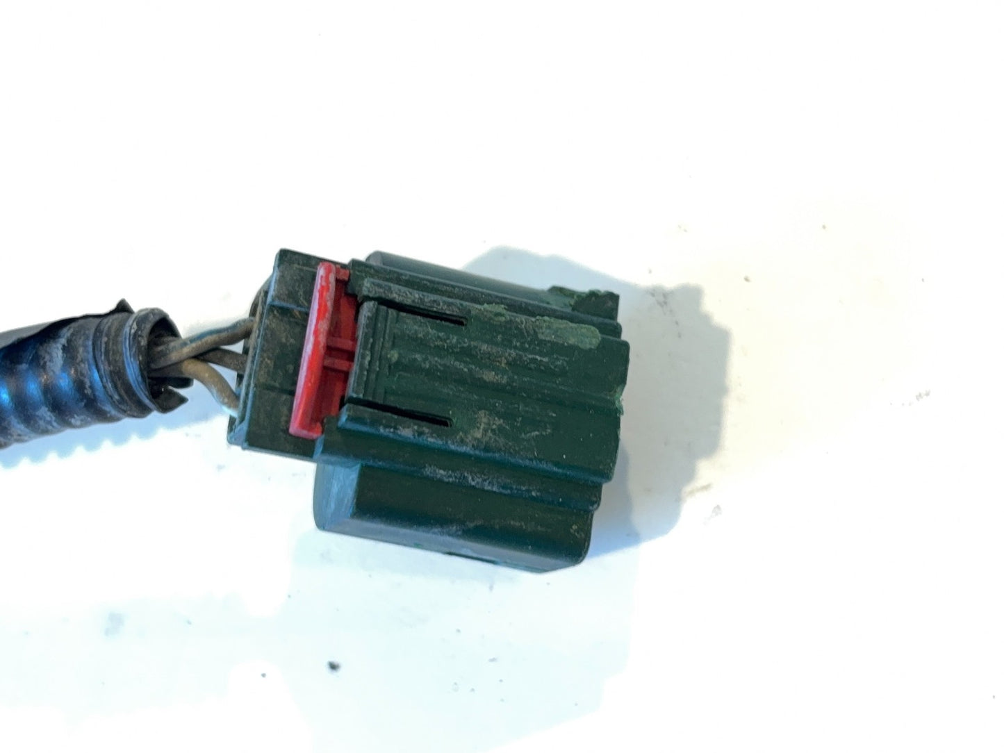Headlight Plug with Pigtail 2007-2008 Dodge Truck Ram 1500 2006-09 2500 3500