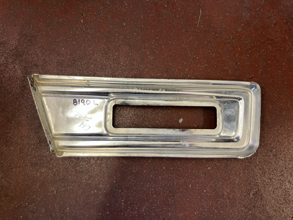 Left Front Fender Marker Lamp Molding 1981-1990 Dodge Ram 150 250 350 Ramcharger