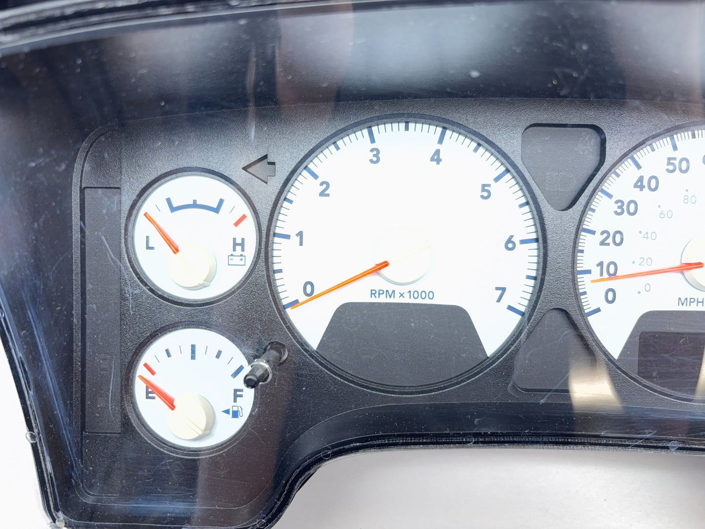 2008 Ram 1500 2500 Speedometer Cluster w/ Power Auto Up Down Window 05172297AG
