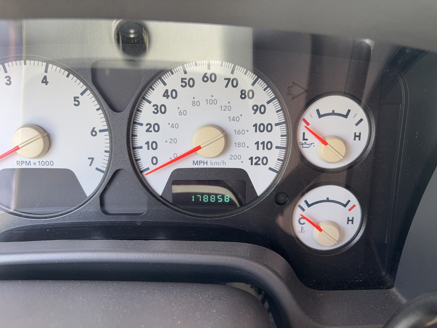 2008 Ram 1500 2500 Speedometer Cluster w/ Power Locks 05172297AG 178k Used Mopar
