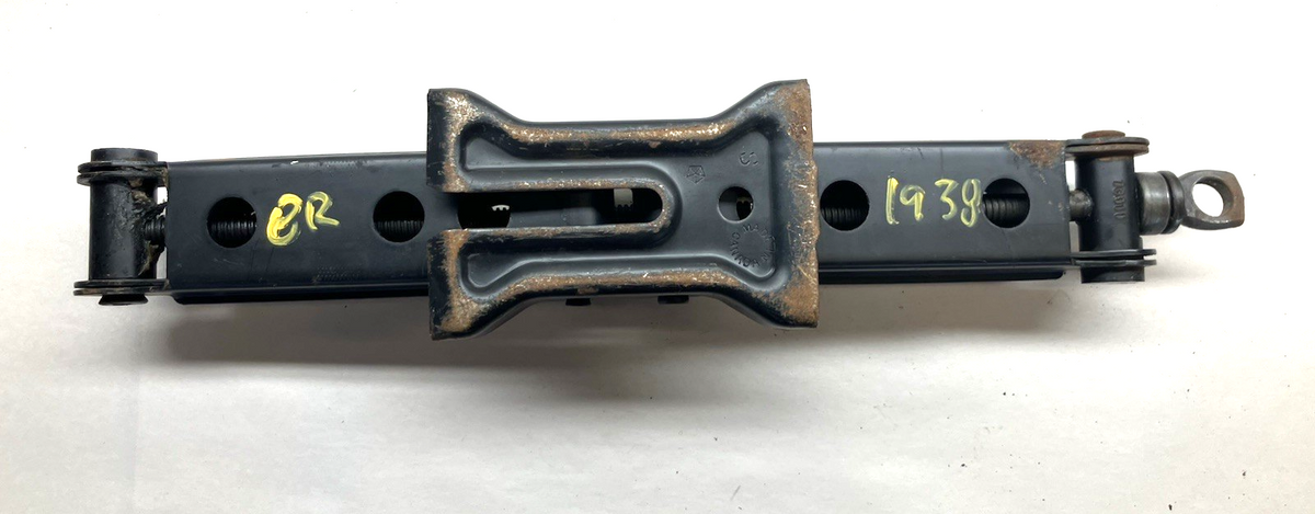 2002-2018 Dodge Ram 1500 Pickup Scissors Jack and Tool Kit.