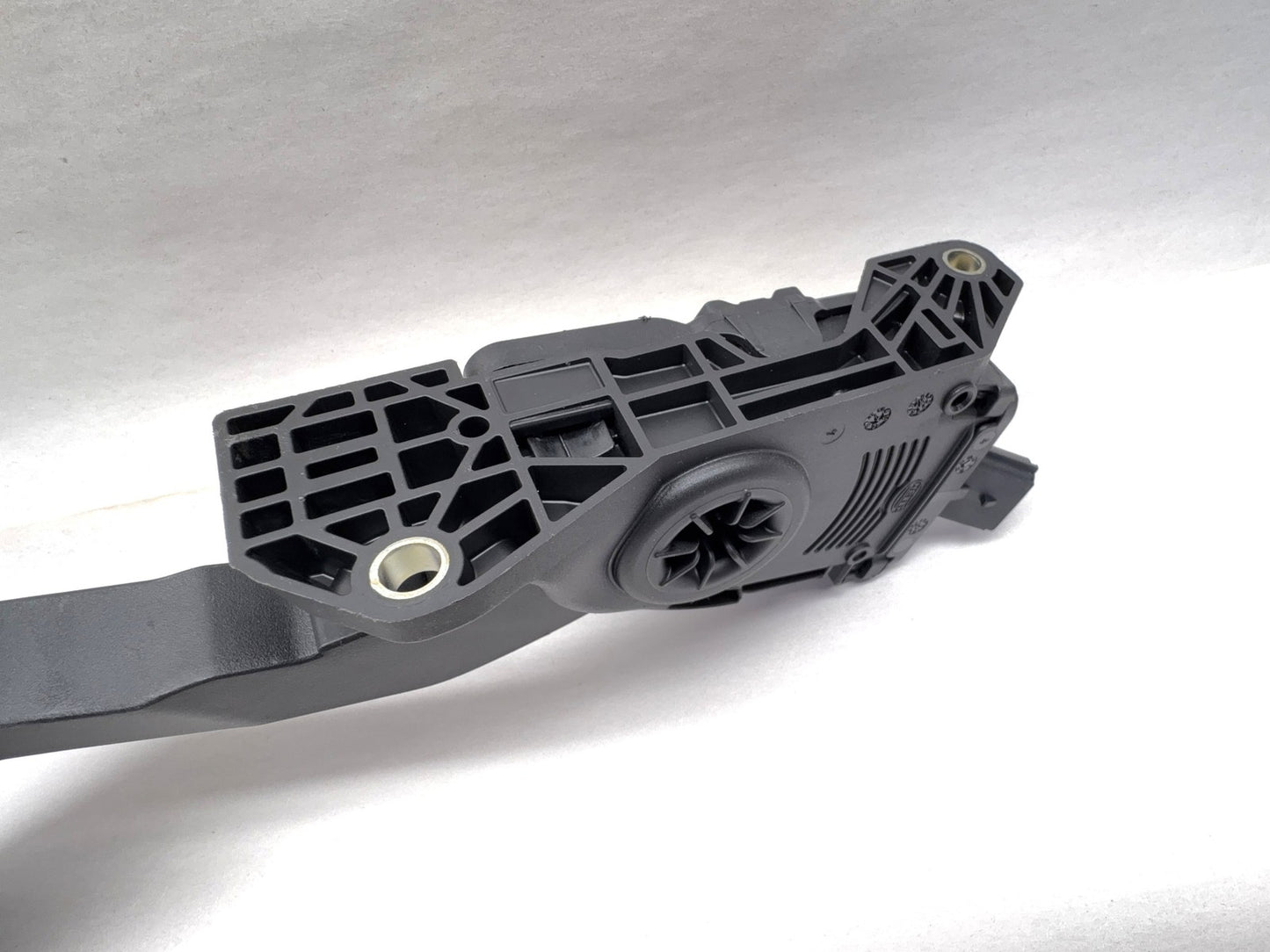 Accelerator Pedal TPS 2007-2008 Dodge Truck Ram 1500 2500 3500 53034003AB