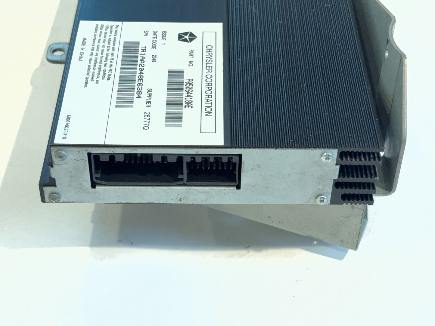 Factory Amplifier 09-12 Ram 1500 10-12 2500 3500 5064418AE for 9 Speaker Alpine