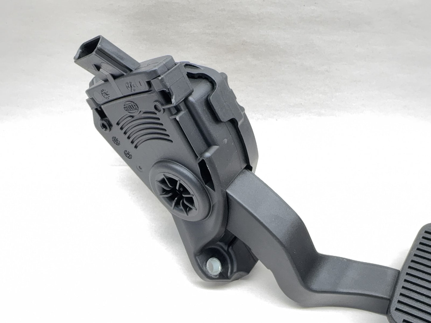 Accelerator Pedal TPS 09-18 Dodge Ram 1500 10-18 2500 3500 2019+ Clas 68043161AA