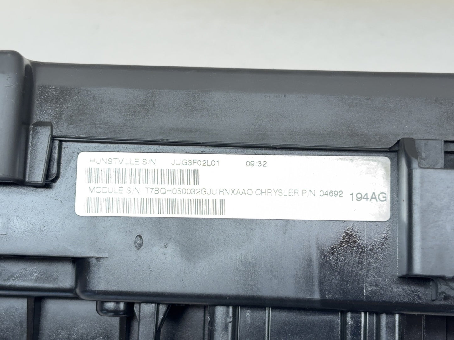 TIPM Integrated Power Module Fuse Box 2010 Dodge Ram 1500 04692194AG 591-2383