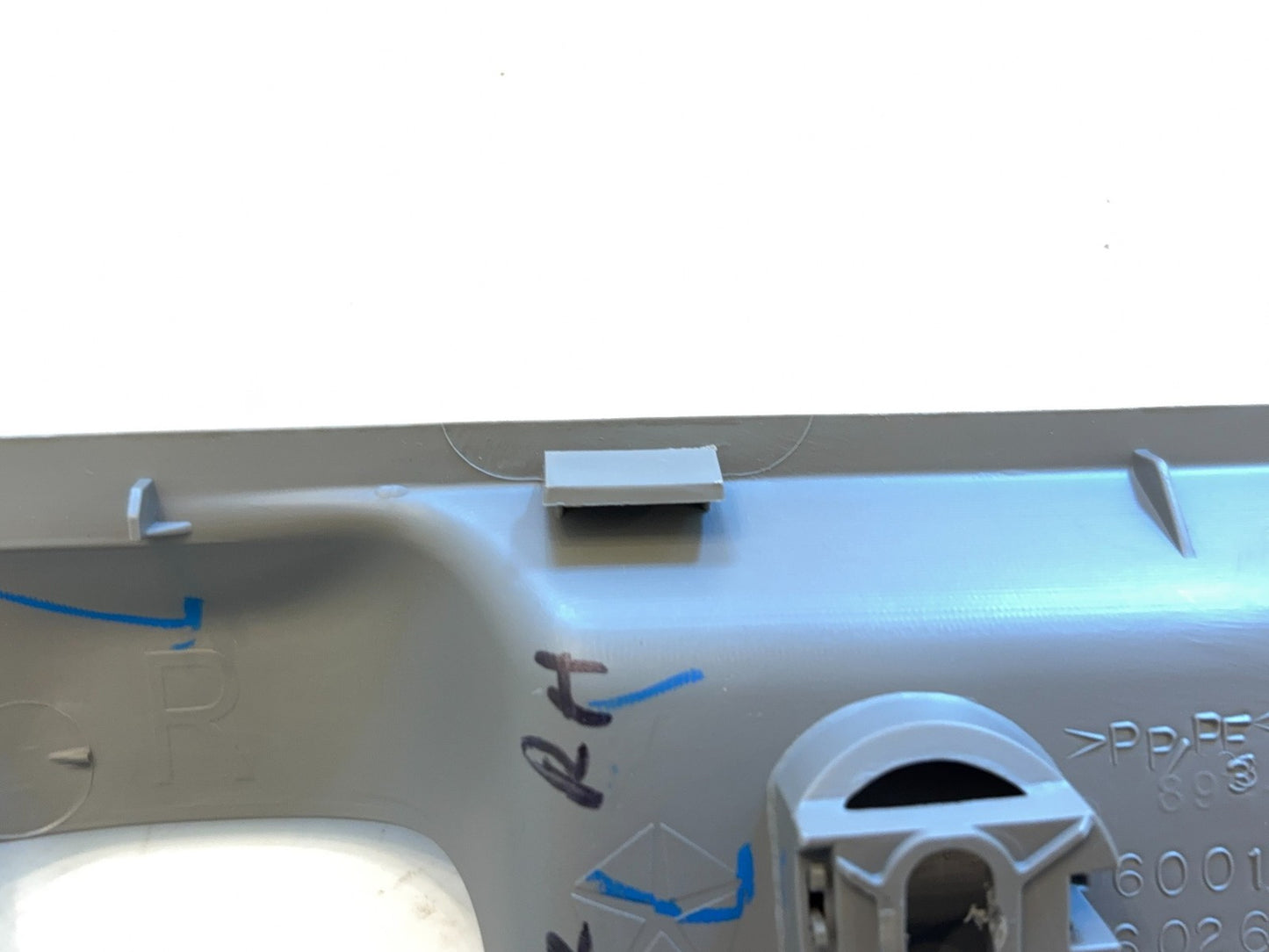 Passnger Right Side Door Handle Trim Bezel 2012 Ram 1500 Graystone Trim Code V3