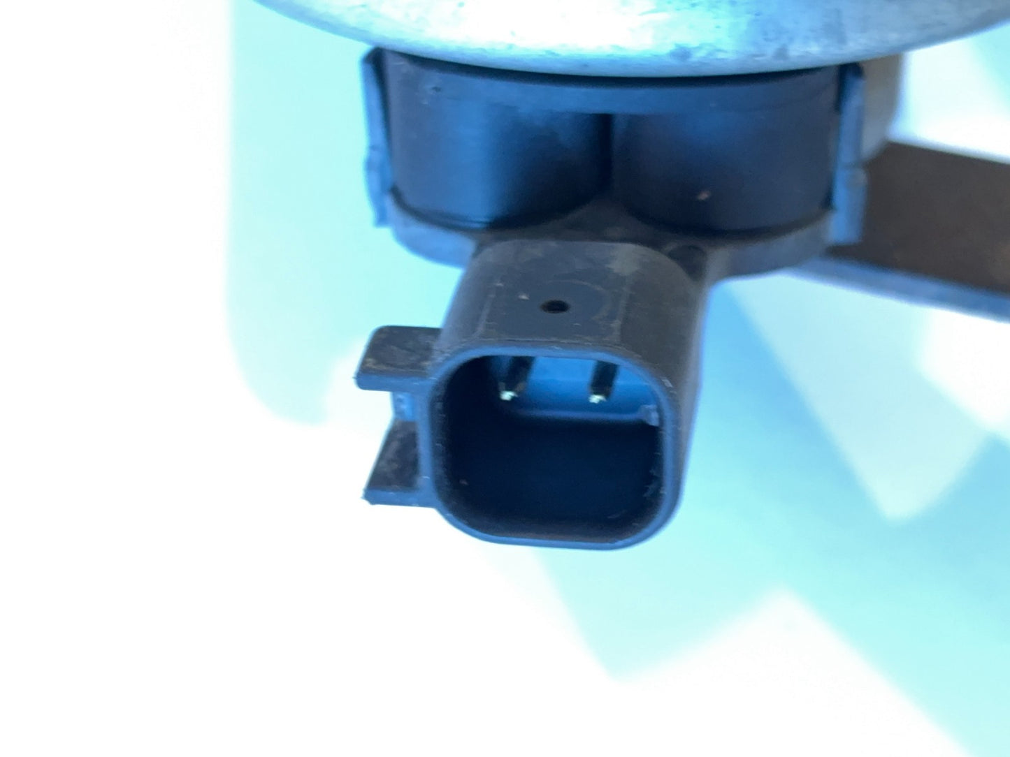 2010 Dodge Ram 1500 Horn 5026992AC Used OEM