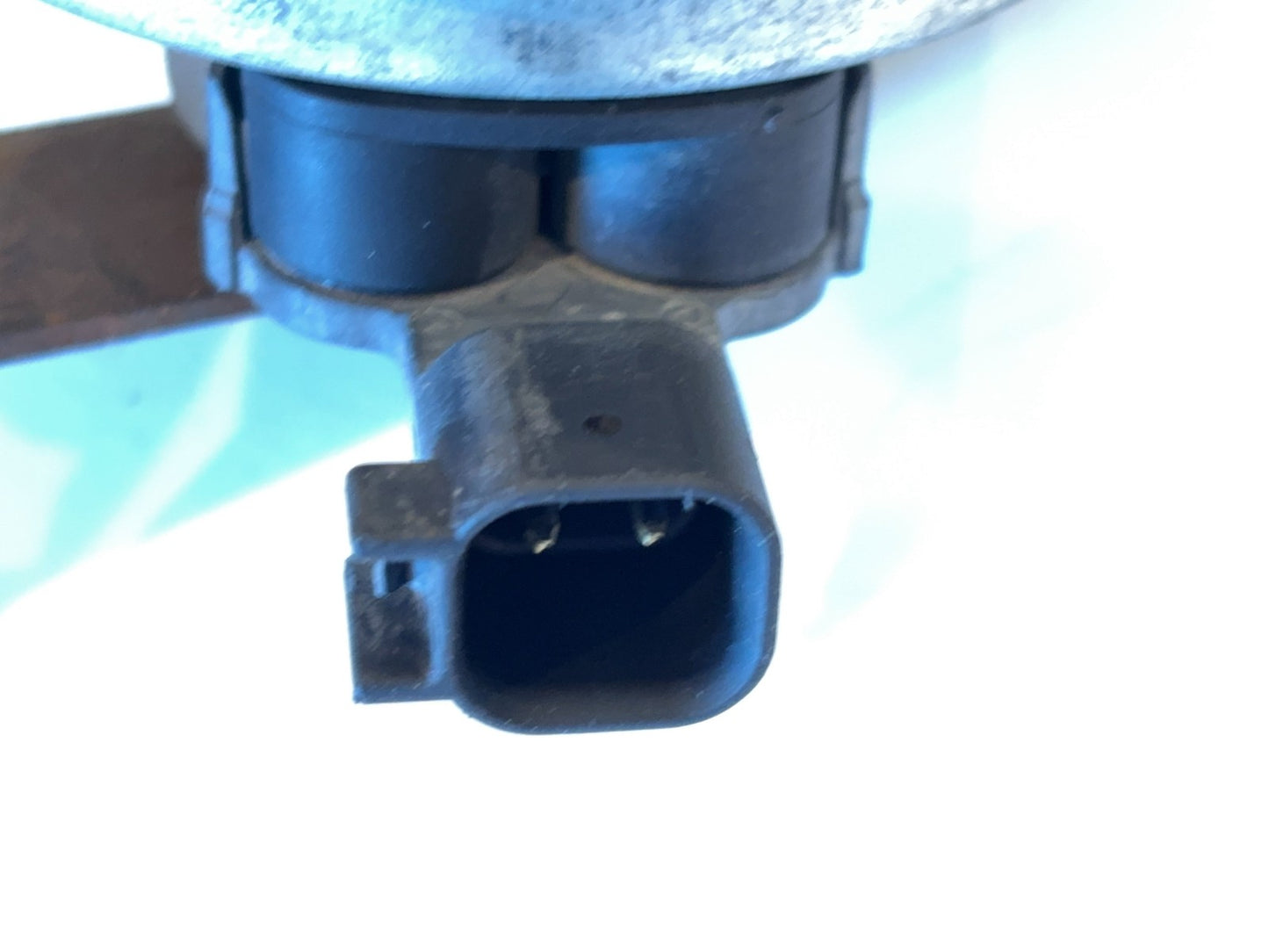 2010 Dodge Ram 1500 Horn 5026992AC Used OEM