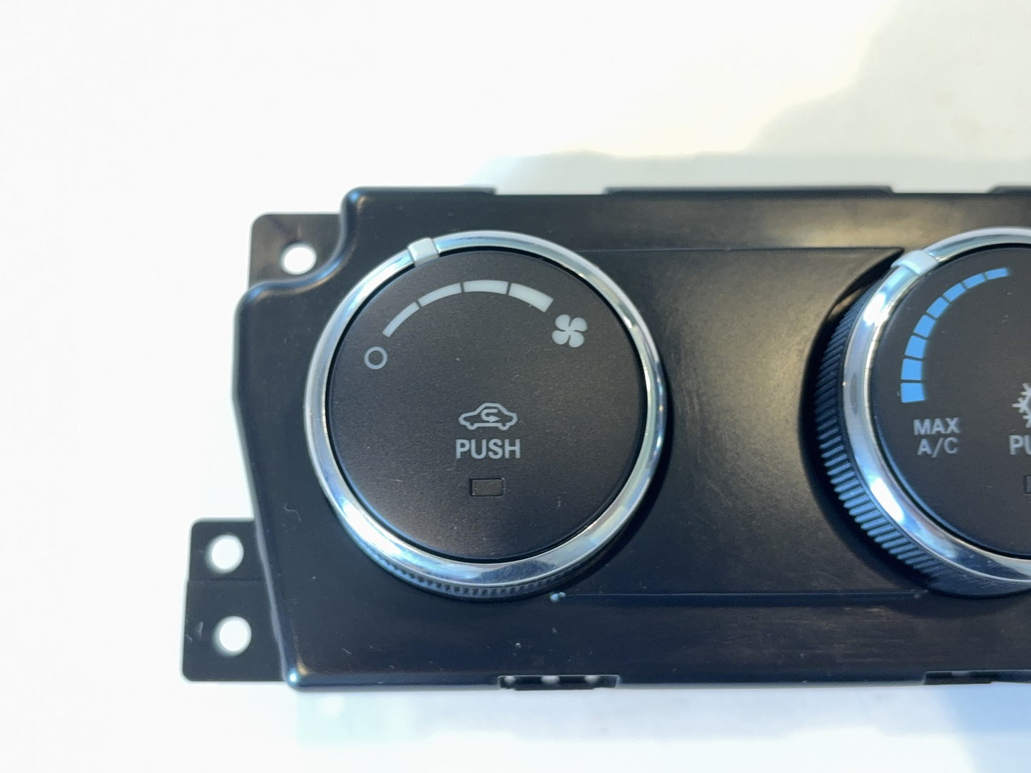 Heater Control 2009-2012 Ram 1500 10-12 2500 3500 Single Zone Defrost 55111290AA