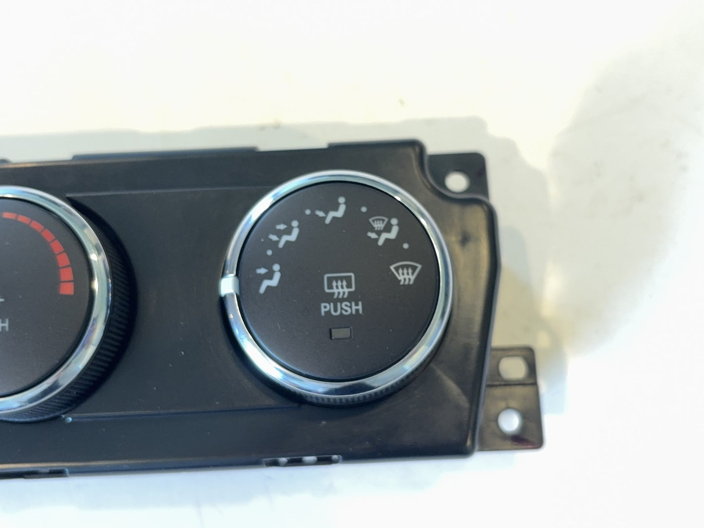 Heater Control 2009-2012 Ram 1500 10-12 2500 3500 Single Zone Defrost 55111290AA