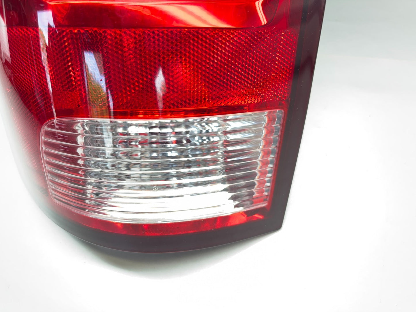 Driver Side LH Taillight 2010-2018 Ram 1500 2500 3500 Incandescent 55277415AF