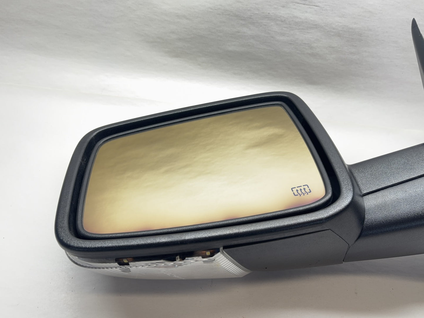LH Driver Mirror 2010-12 Ram 1500 2500 Power Heated Signal 68061201 *FOR PARTS*