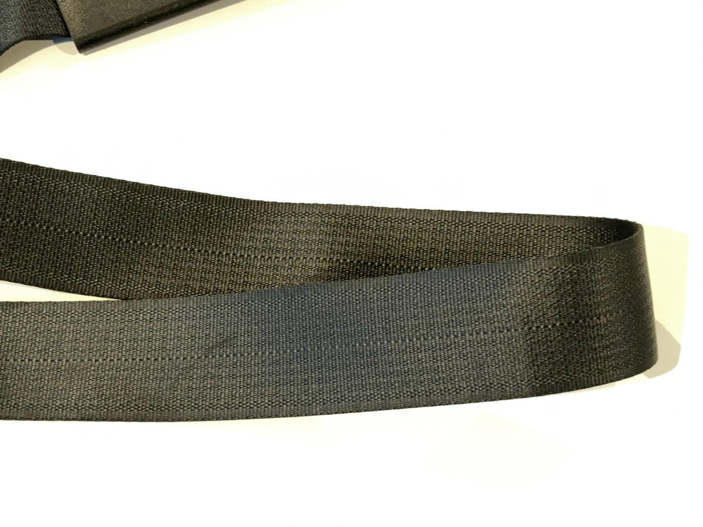 Center Lap Belt, 2009-2012 Ram 1500 10-12 Ram 2500 3500 Quad or Crew 5KQ361DVAB