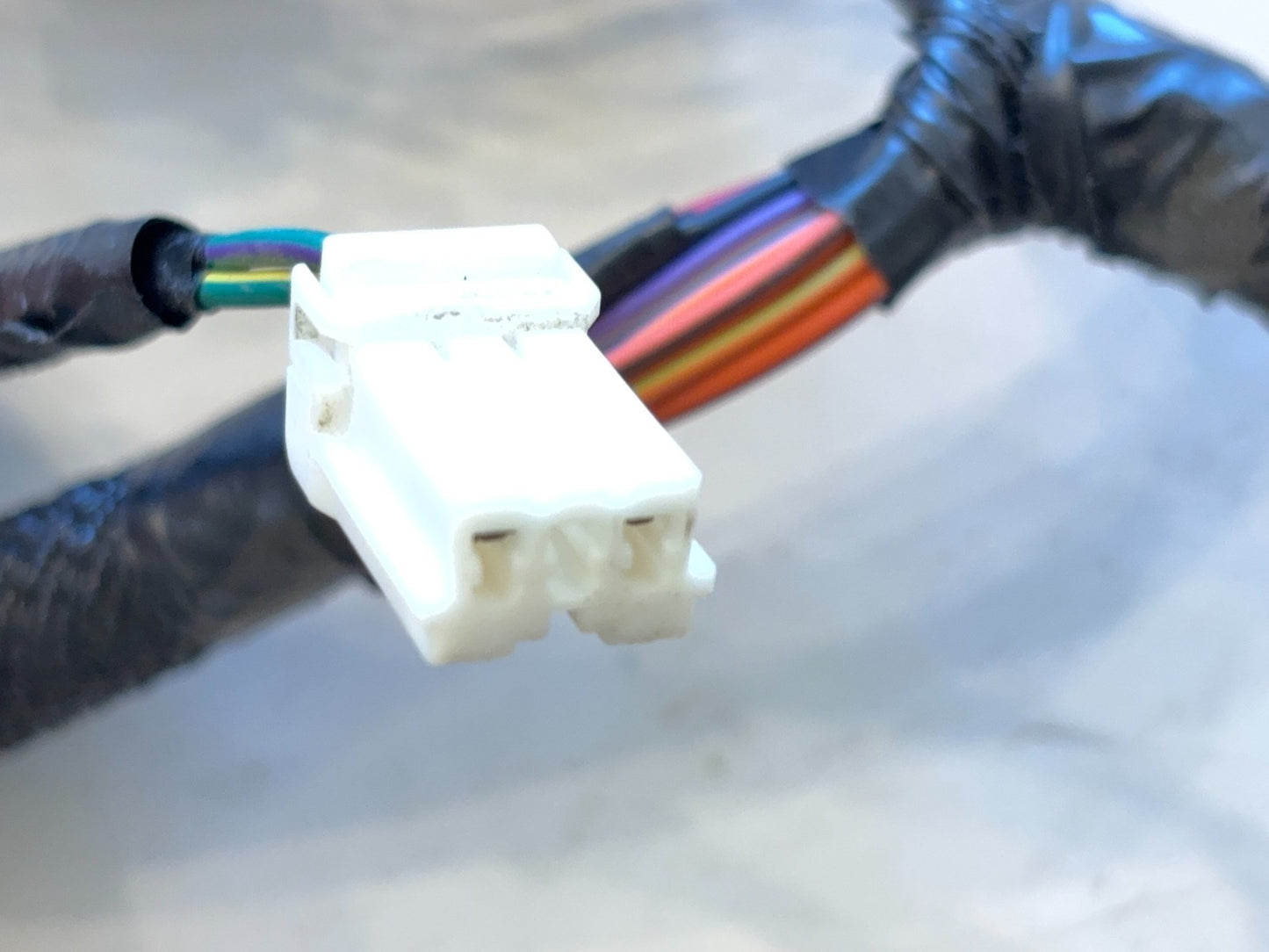 Front Passenger Right Side Door Wiring Harness 2011 Dodge Ram 2500 68050520AC