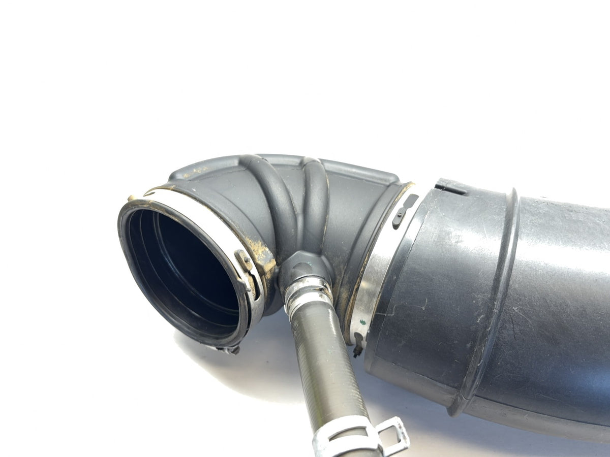 Air Box with Active Air, Tube 2013-2018 Ram 2500 3500 6.7L Cummins 68137142AC