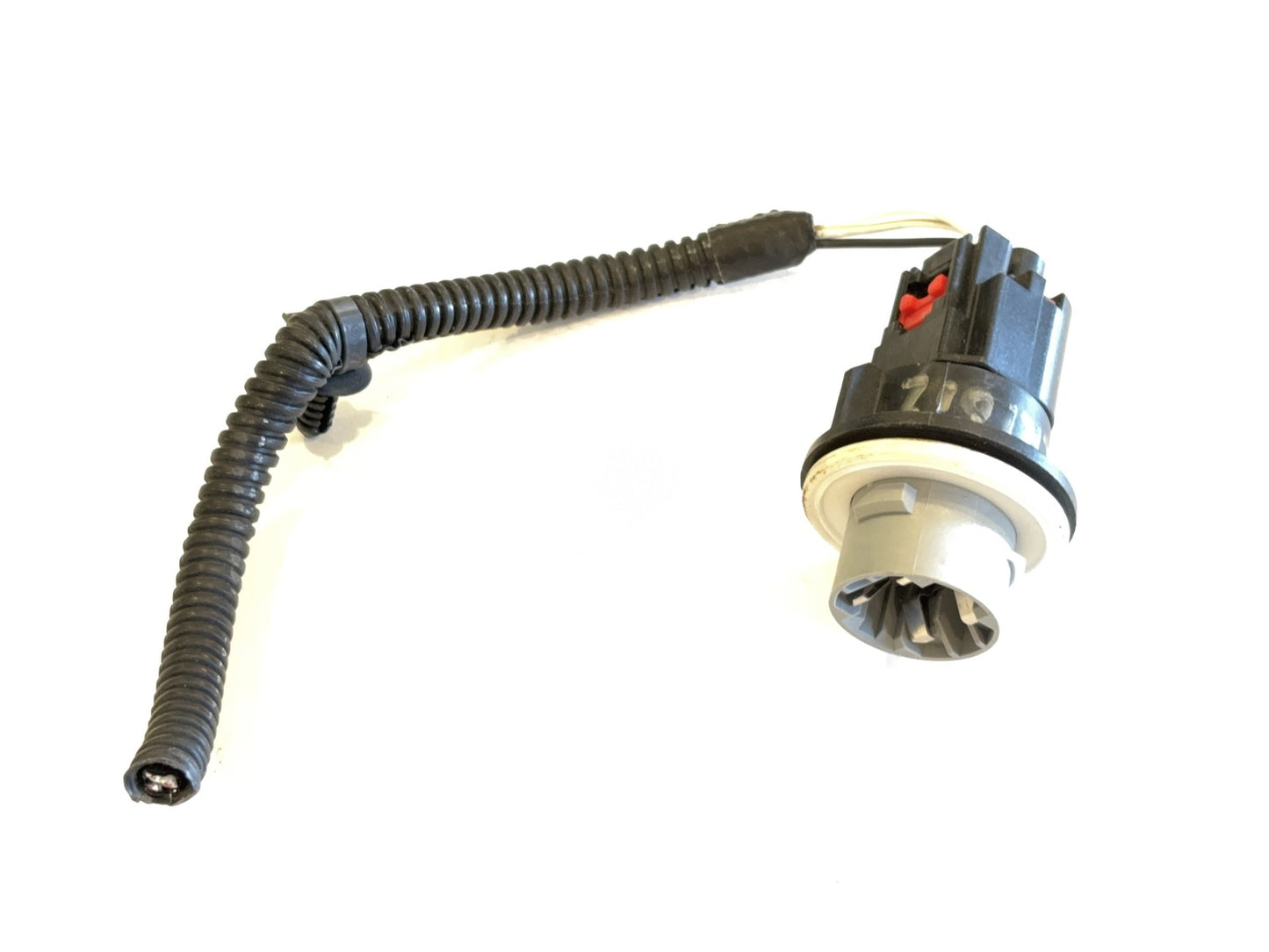 Turn Signal Socket with Pigtail 2009-12 Ram 1500 10-12 Ram 2500 3500 Halogen