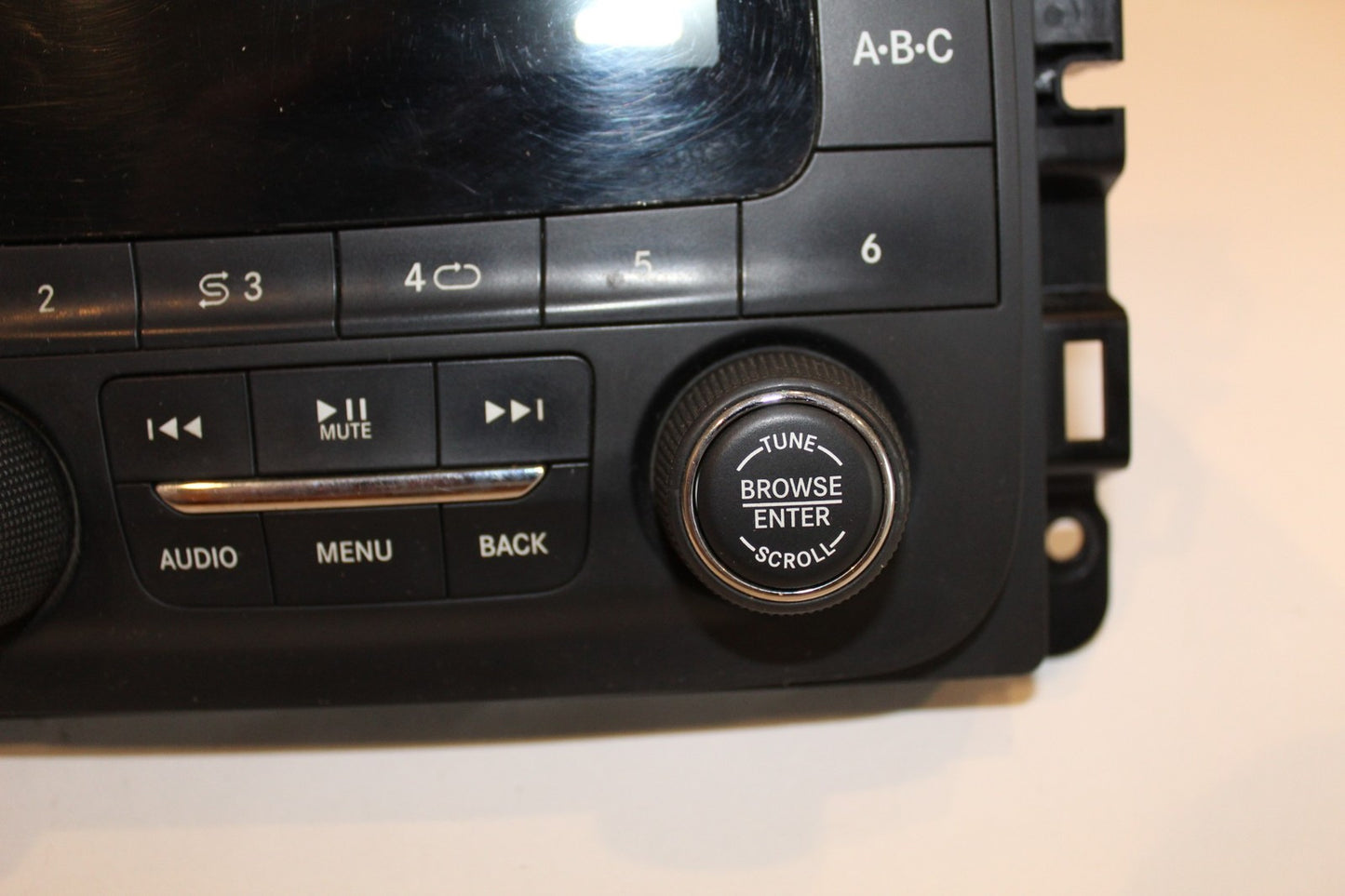 3.0 Radio 2013 Ram 1500 2500 3500 68137113AD Satellite Ready VP1