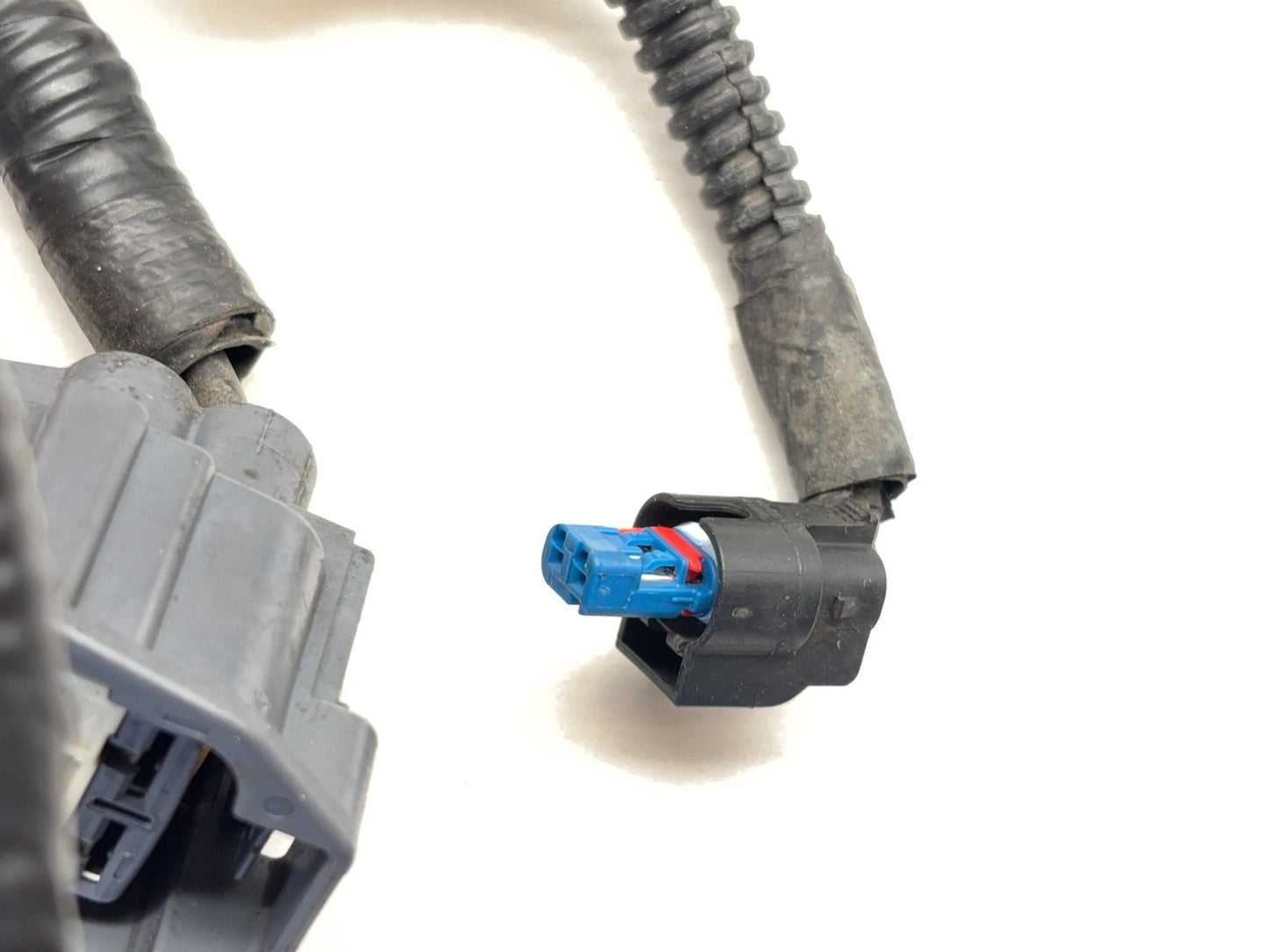 Front End Wiring Module 2014 Ram 1500 Laramie 5.7 8-speed Auto 68209988AC