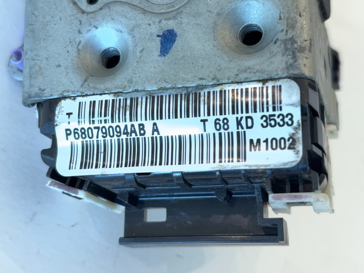 Passenger Front Door Latch Actuator Ram 1500 2500 3500 68079094 Power WO Keyless