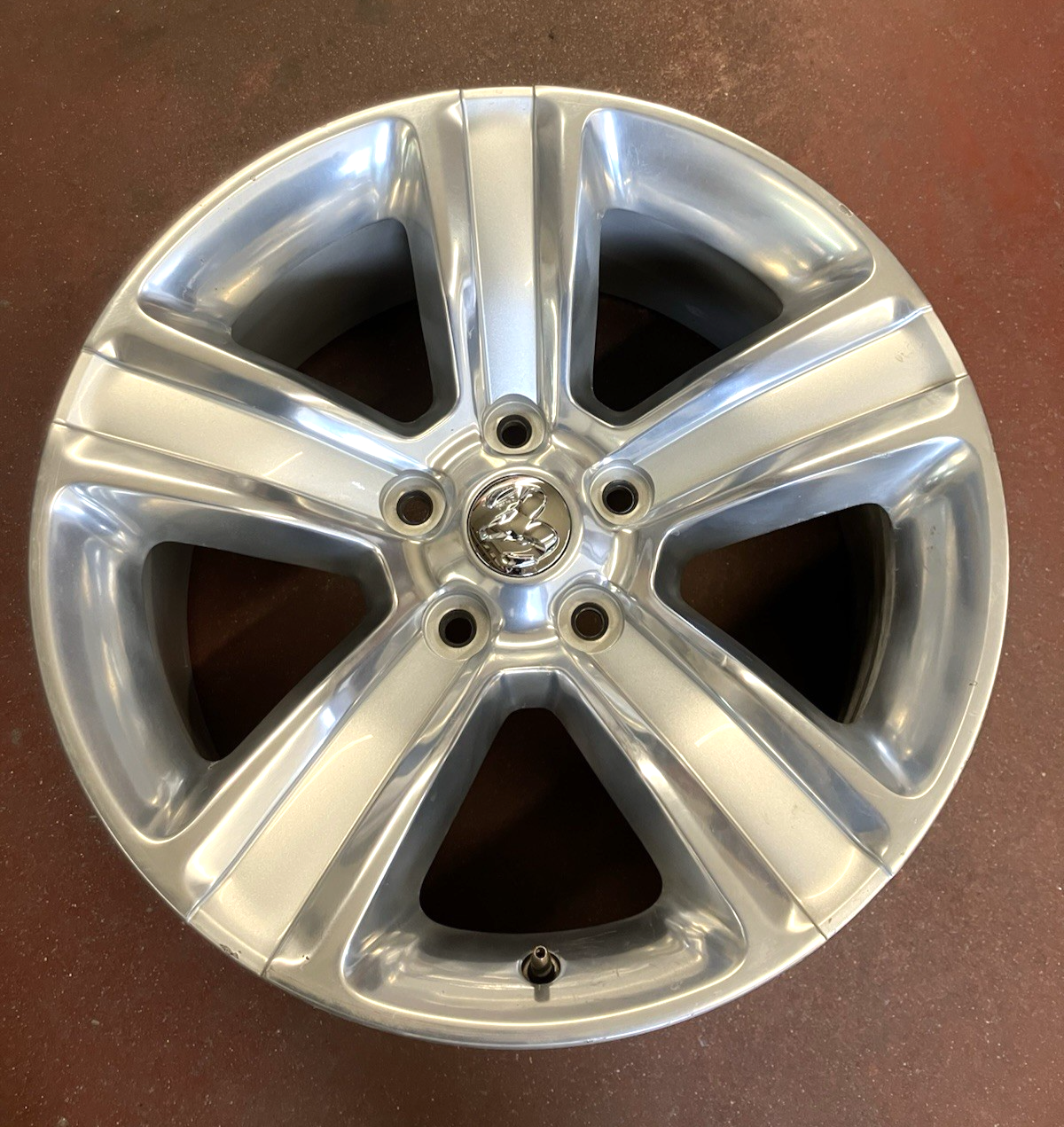 2013-24 Ram 1500 Classic 5-Lug 5 Spoke 20X9 Chrome Aluminum Wheel