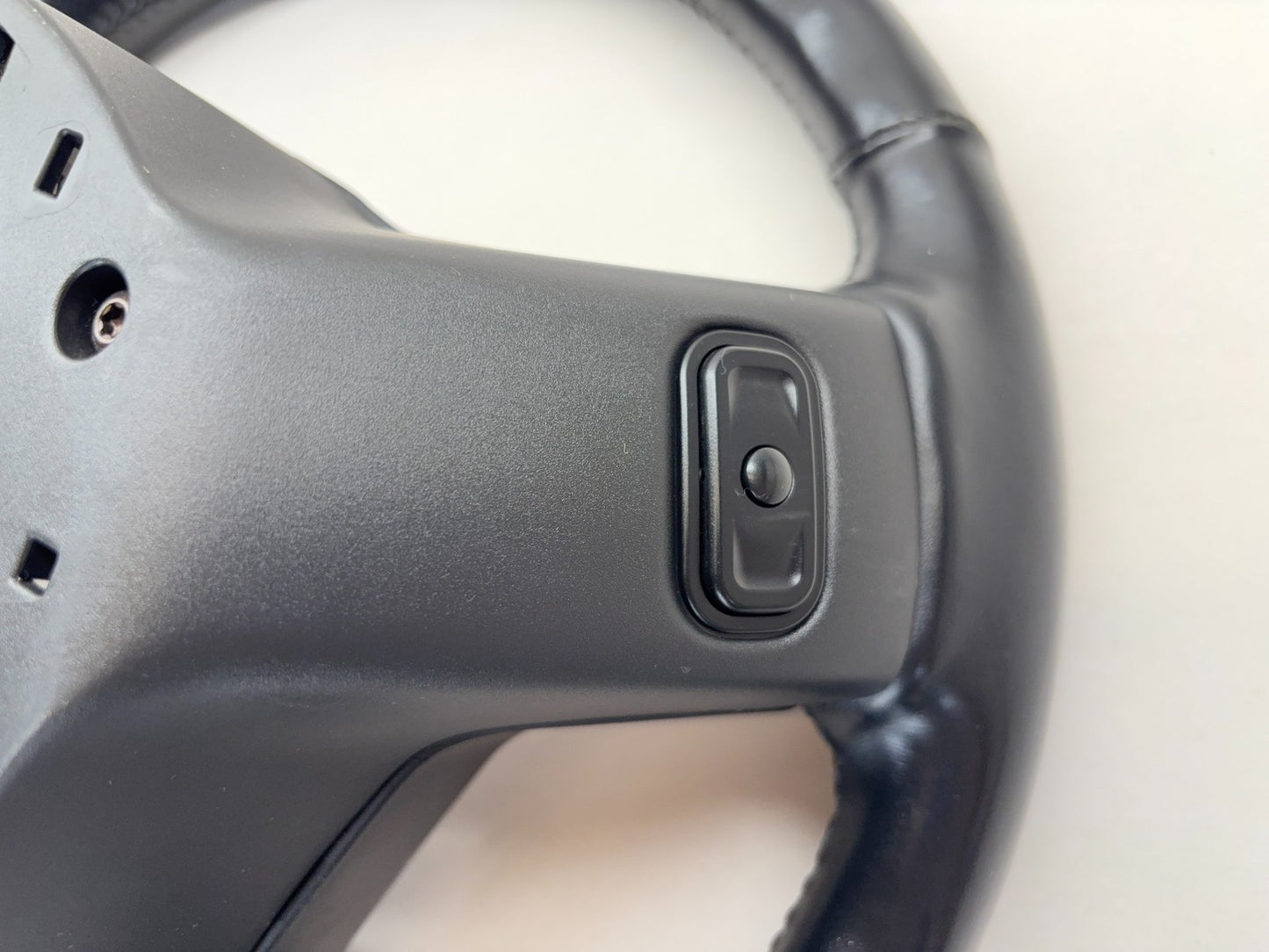 Heated Leather Steering Wheel Ram 1500 2500 3500 2013-2018 Black 1XC20DX9AE Worn