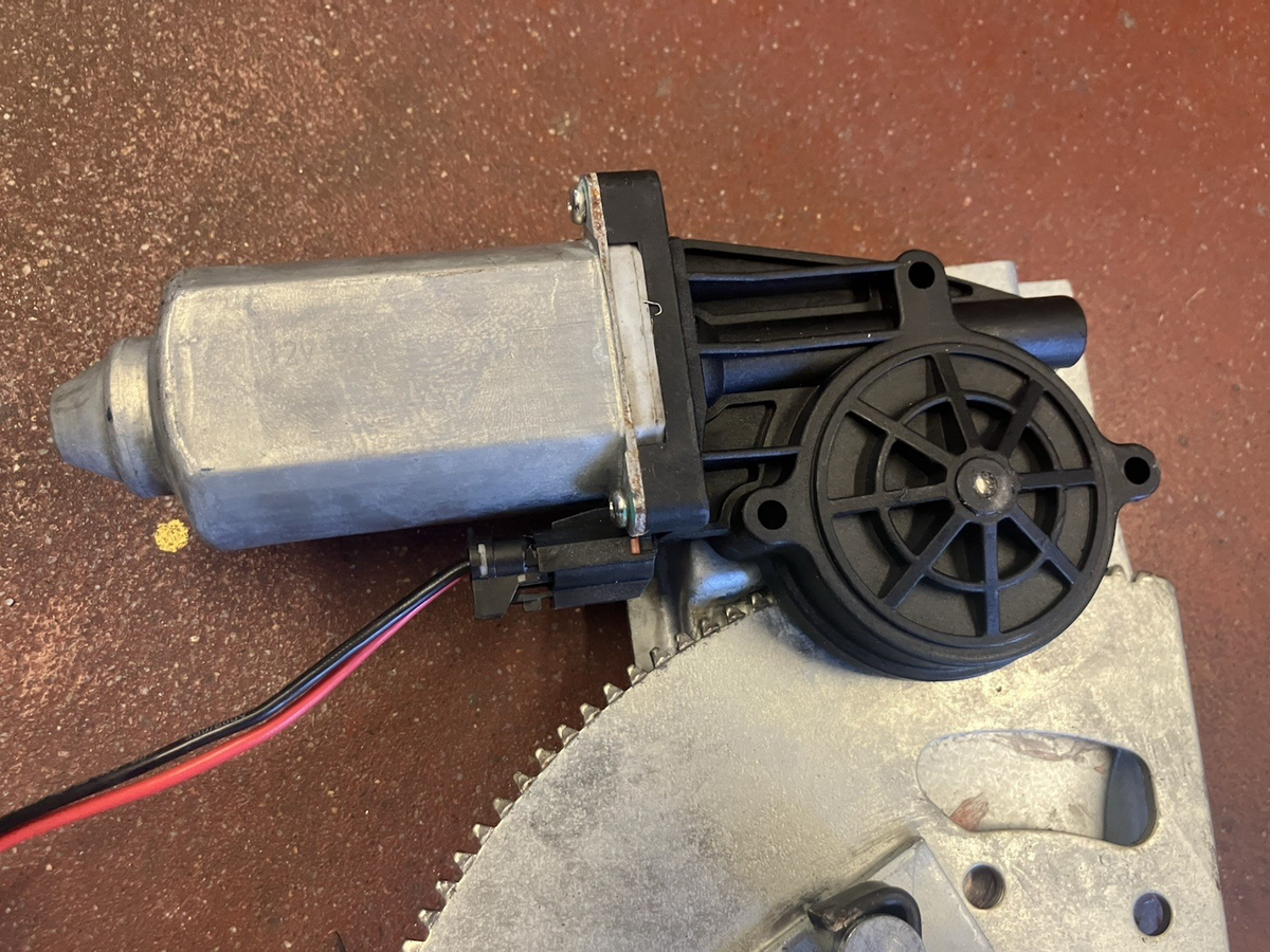 LH Aftermarket Power Window Regulator 1979-90 Dodge Pickup and Ramcharger