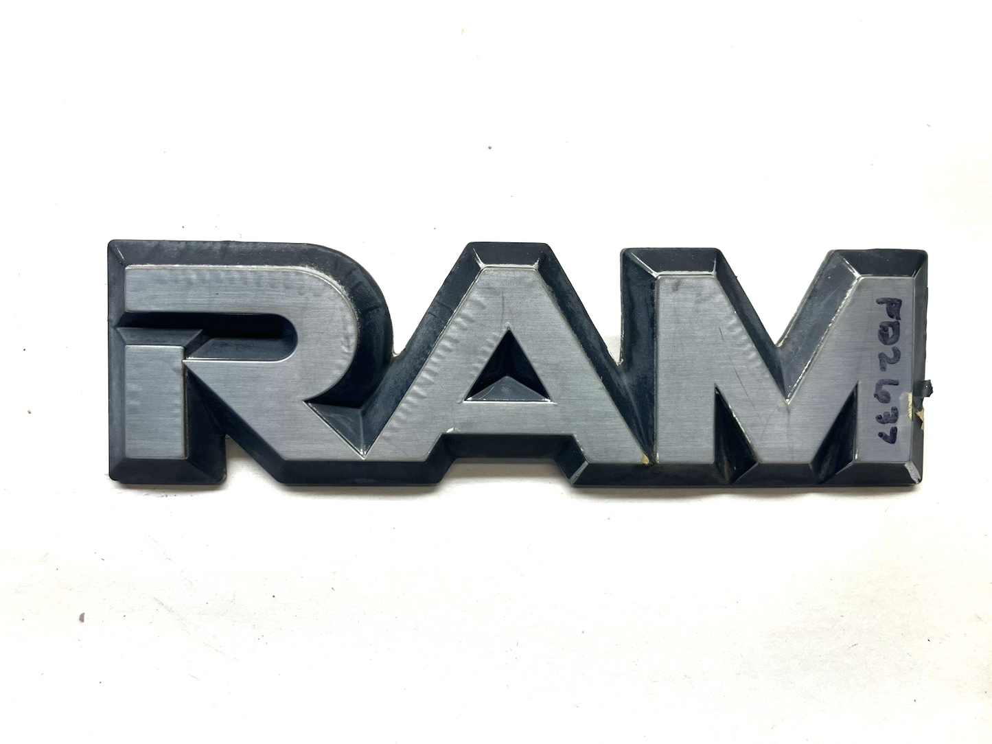 Ram Fender Emblem, 1981-1990 Dodge 150 250 350 Pickup, Used